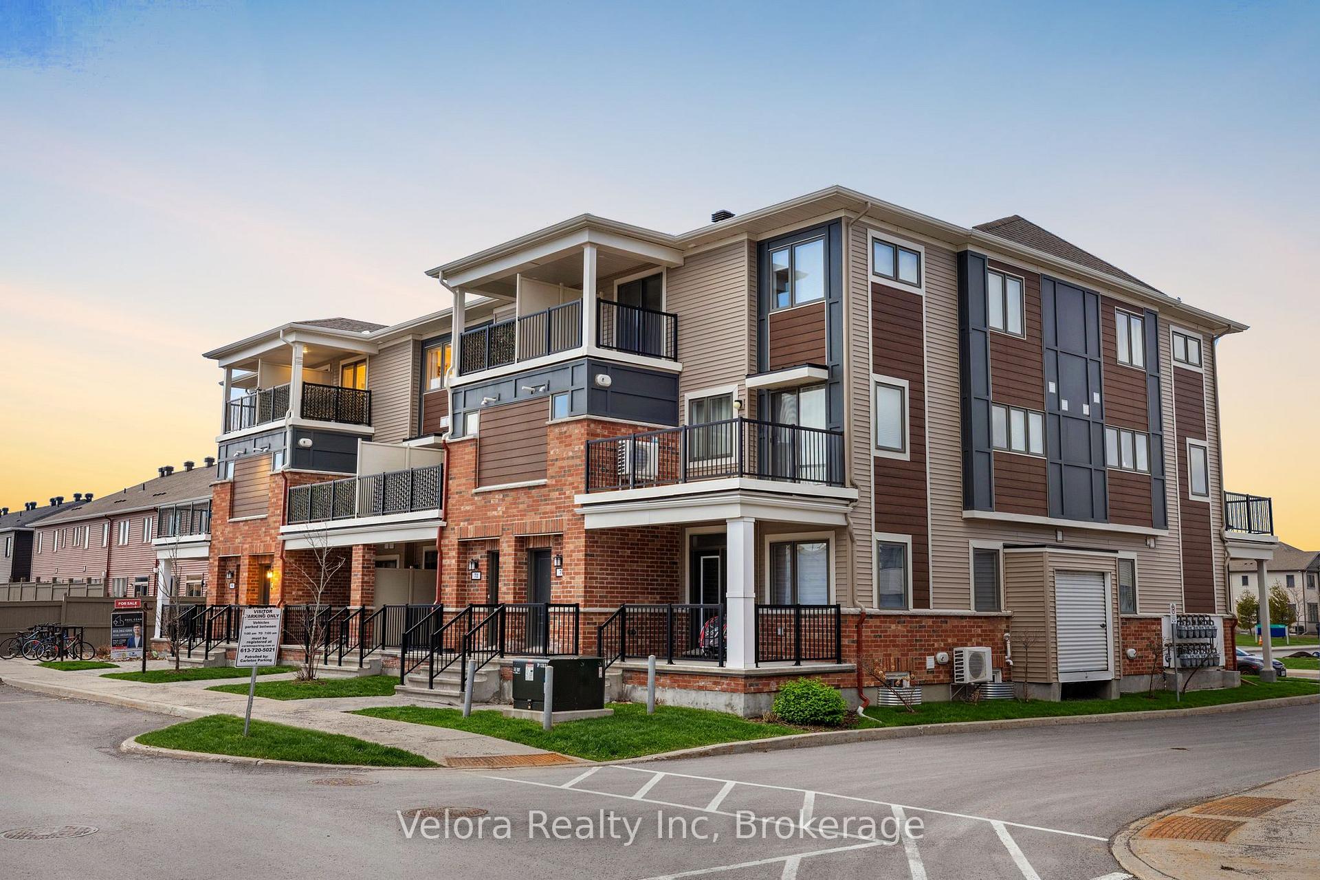 Photo 36 of 78 Lyrid Private, Ottawa, Barrhaven - Half Moon Bay — HOMEH