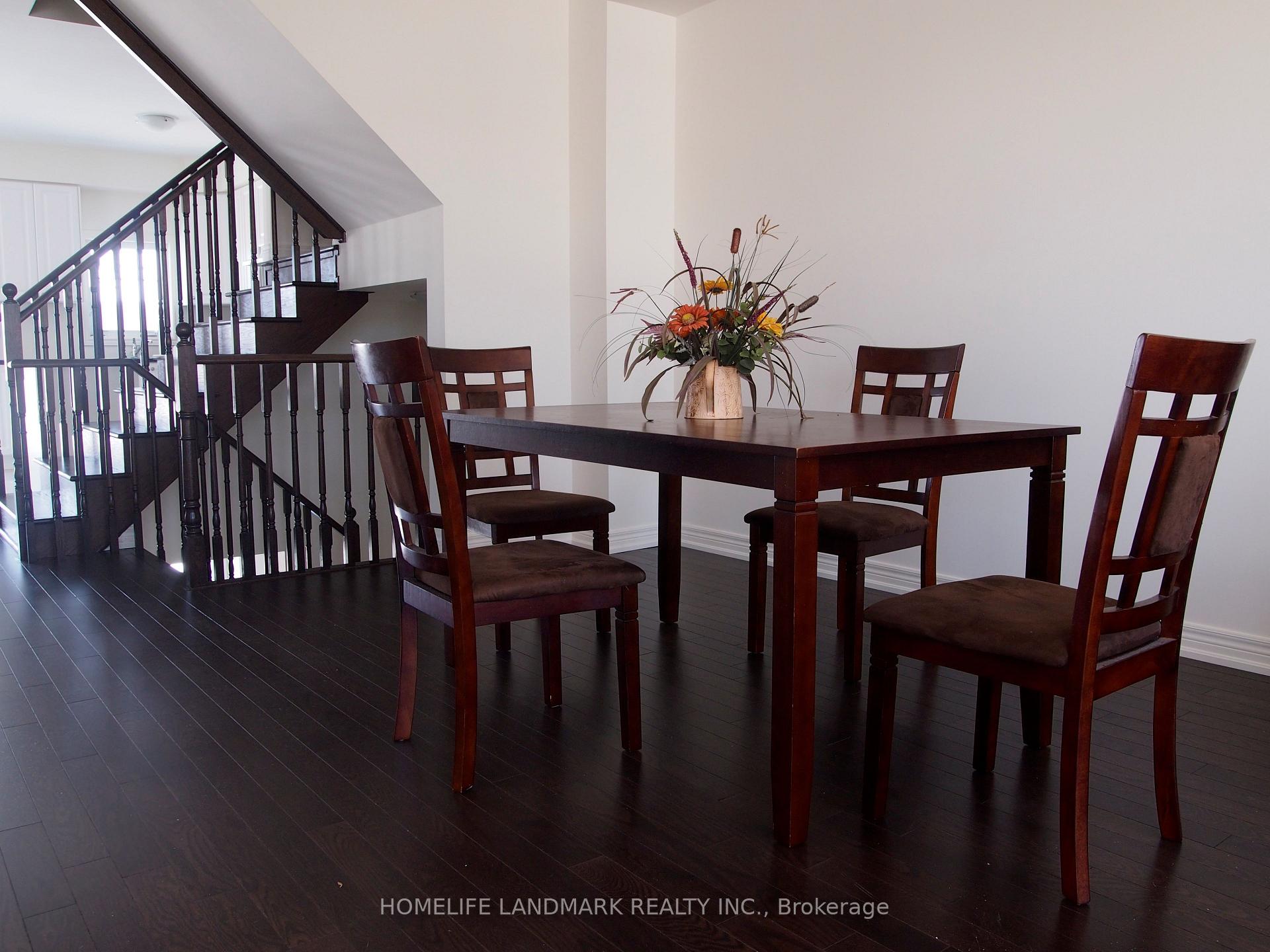 Photo 5 of 3944 Tufgar Crescent, Burlington, Alton — HOMEH