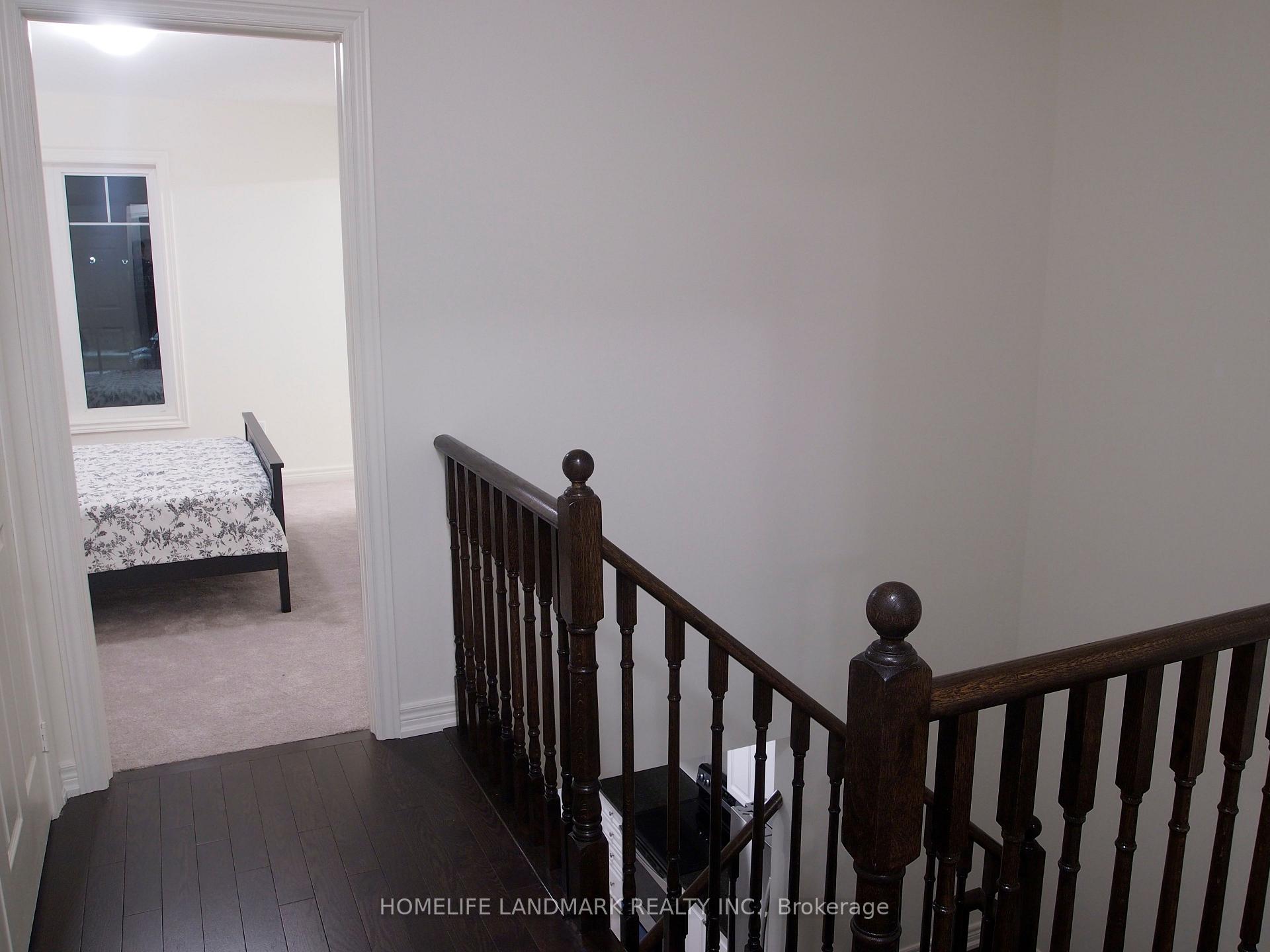Photo 9 of 3944 Tufgar Crescent, Burlington, Alton — HOMEH