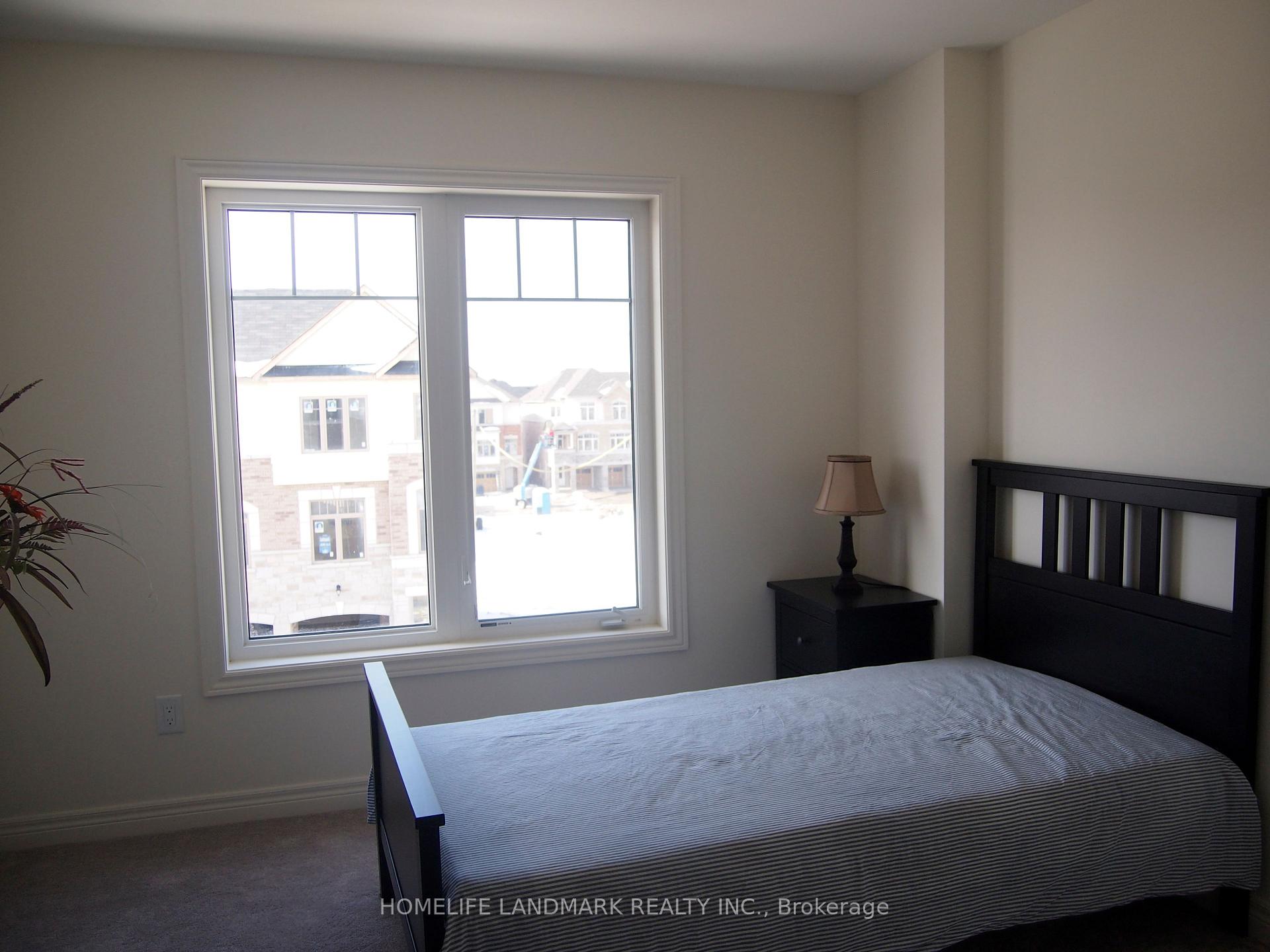 Photo 12 of 3944 Tufgar Crescent, Burlington, Alton — HOMEH