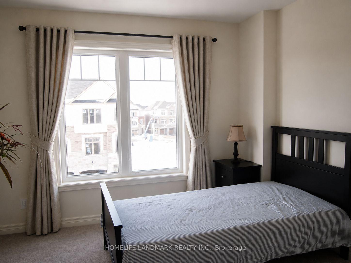 Photo 14 of 3944 Tufgar Crescent, Burlington, Alton — HOMEH