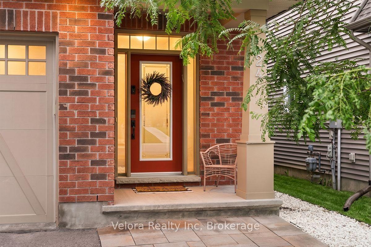 Photo 3 of 424 Warmstone Drive, Ottawa, Stittsville (North) — HOMEH