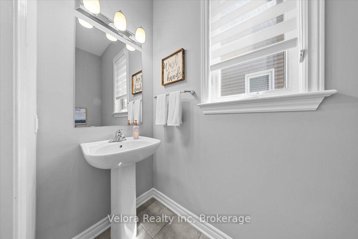 Photo 5 of 424 Warmstone Drive, Ottawa, Stittsville (North) — HOMEH