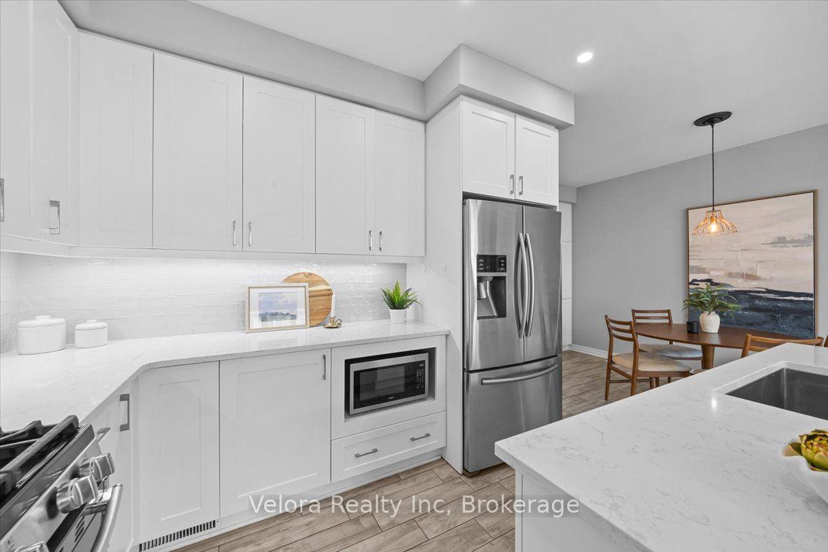 Photo 13 of 424 Warmstone Drive, Ottawa, Stittsville (North) — HOMEH