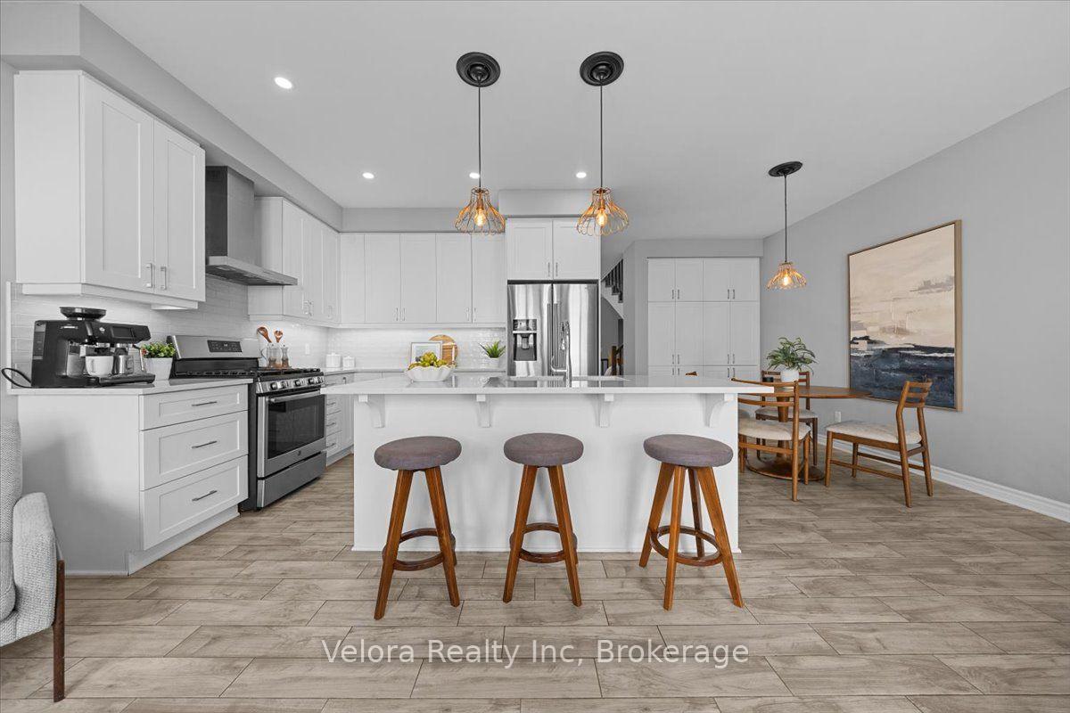 Photo 16 of 424 Warmstone Drive, Ottawa, Stittsville (North) — HOMEH