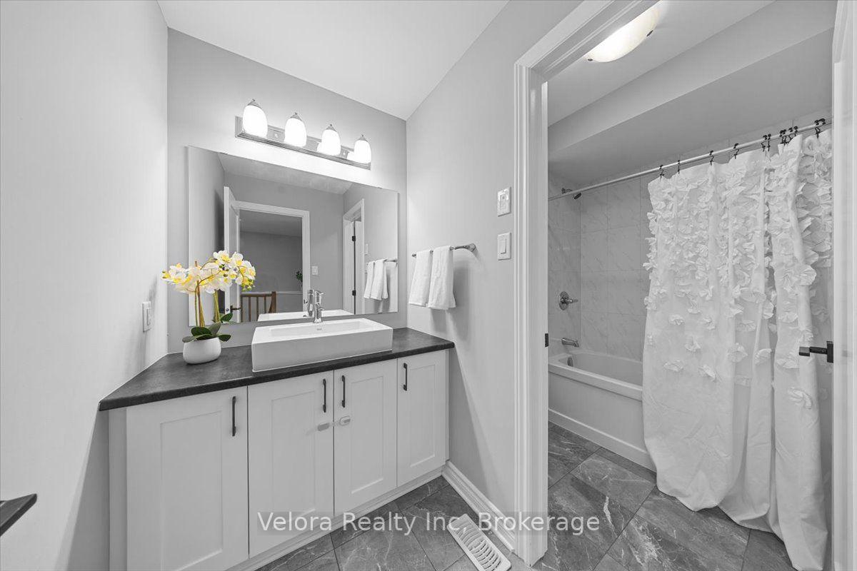 Photo 34 of 424 Warmstone Drive, Ottawa, Stittsville (North) — HOMEH