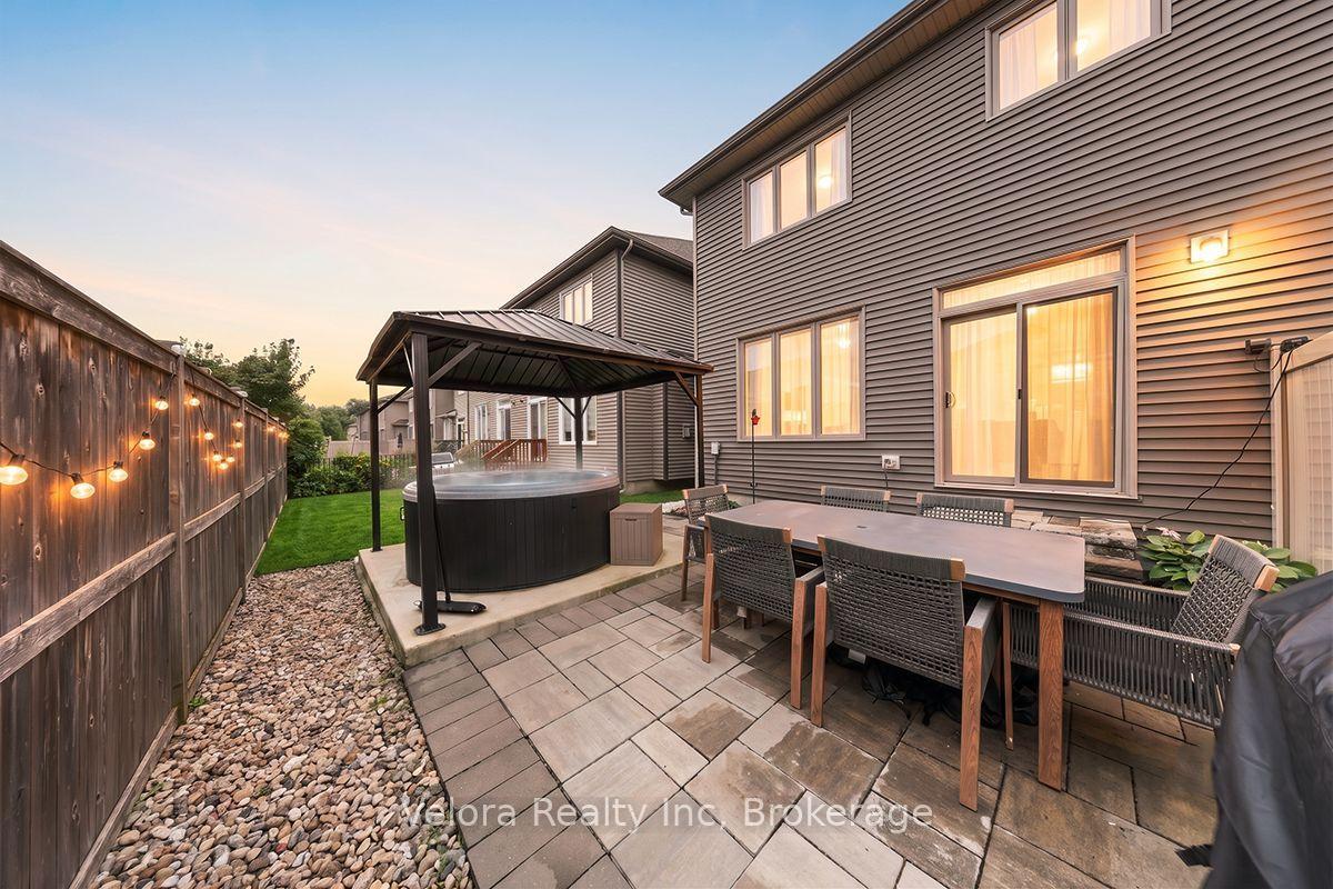 Photo 44 of 424 Warmstone Drive, Ottawa, Stittsville (North) — HOMEH