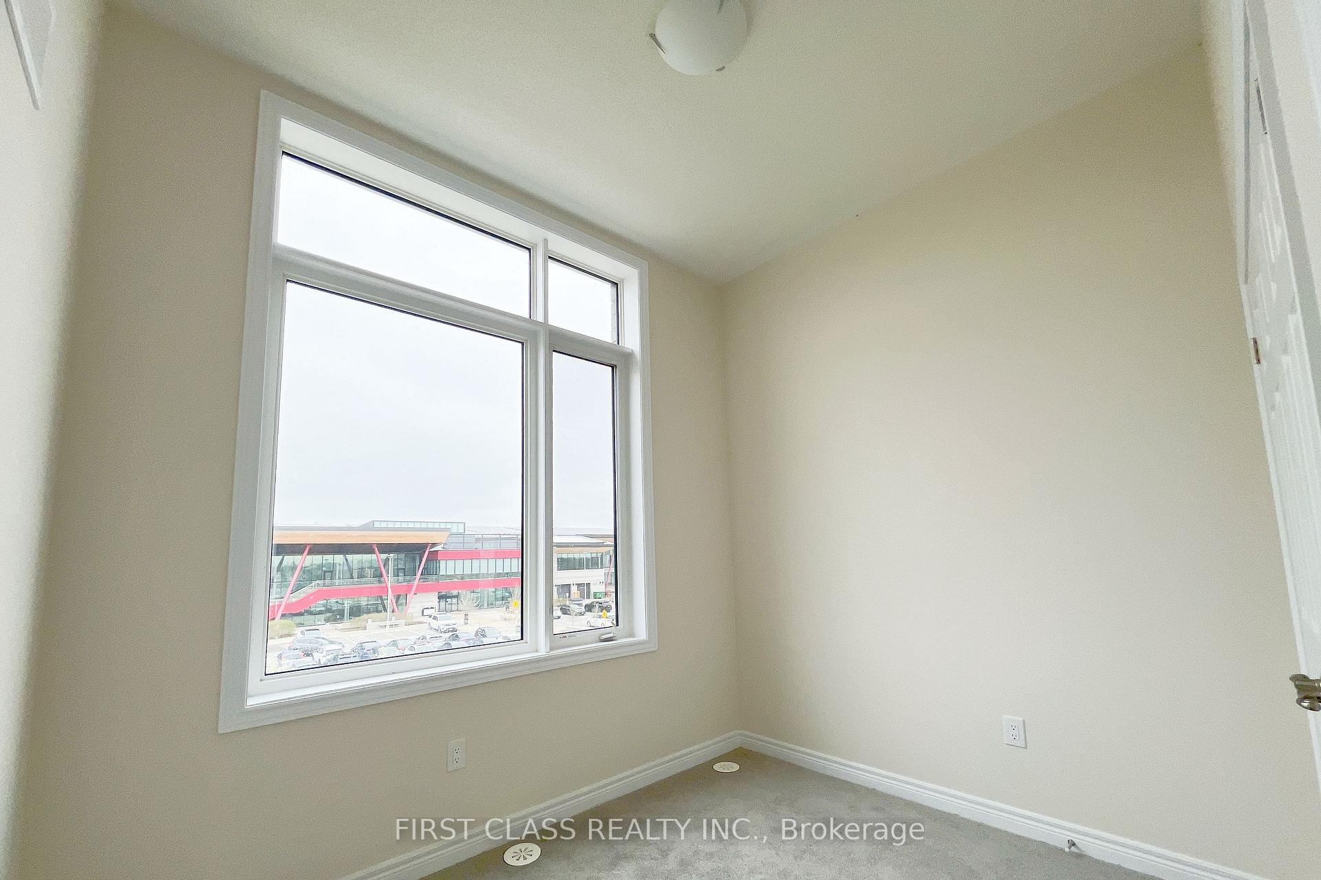Photo 21 of 33 Mumbai Drive, Markham, Middlefield — HOMEH