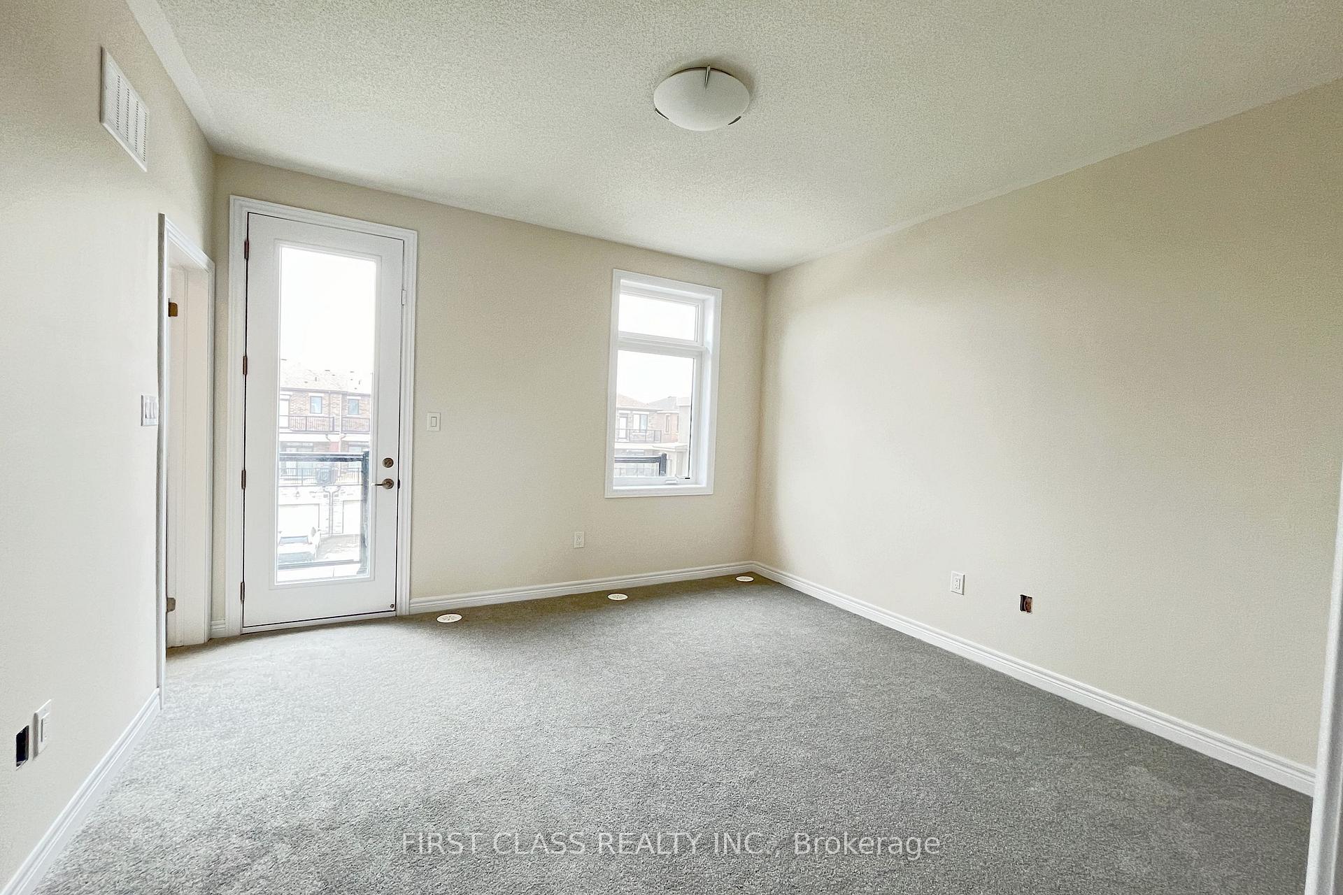 Photo 26 of 33 Mumbai Drive, Markham, Middlefield — HOMEH