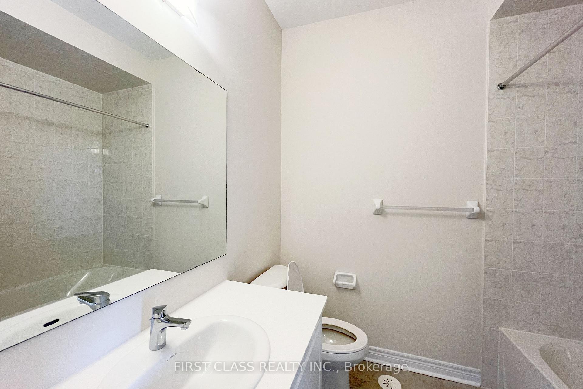 Photo 27 of 33 Mumbai Drive, Markham, Middlefield — HOMEH