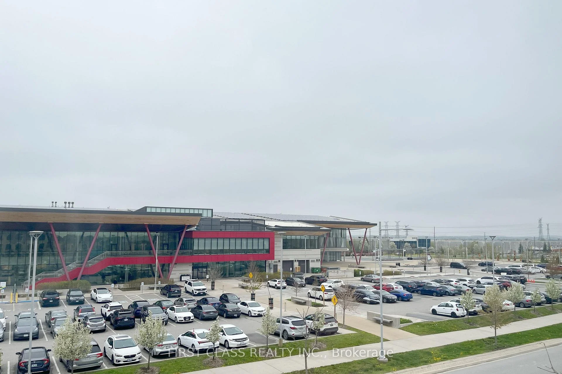 Photo 14 of 33 Mumbai Drive, Markham, Middlefield — HOMEH