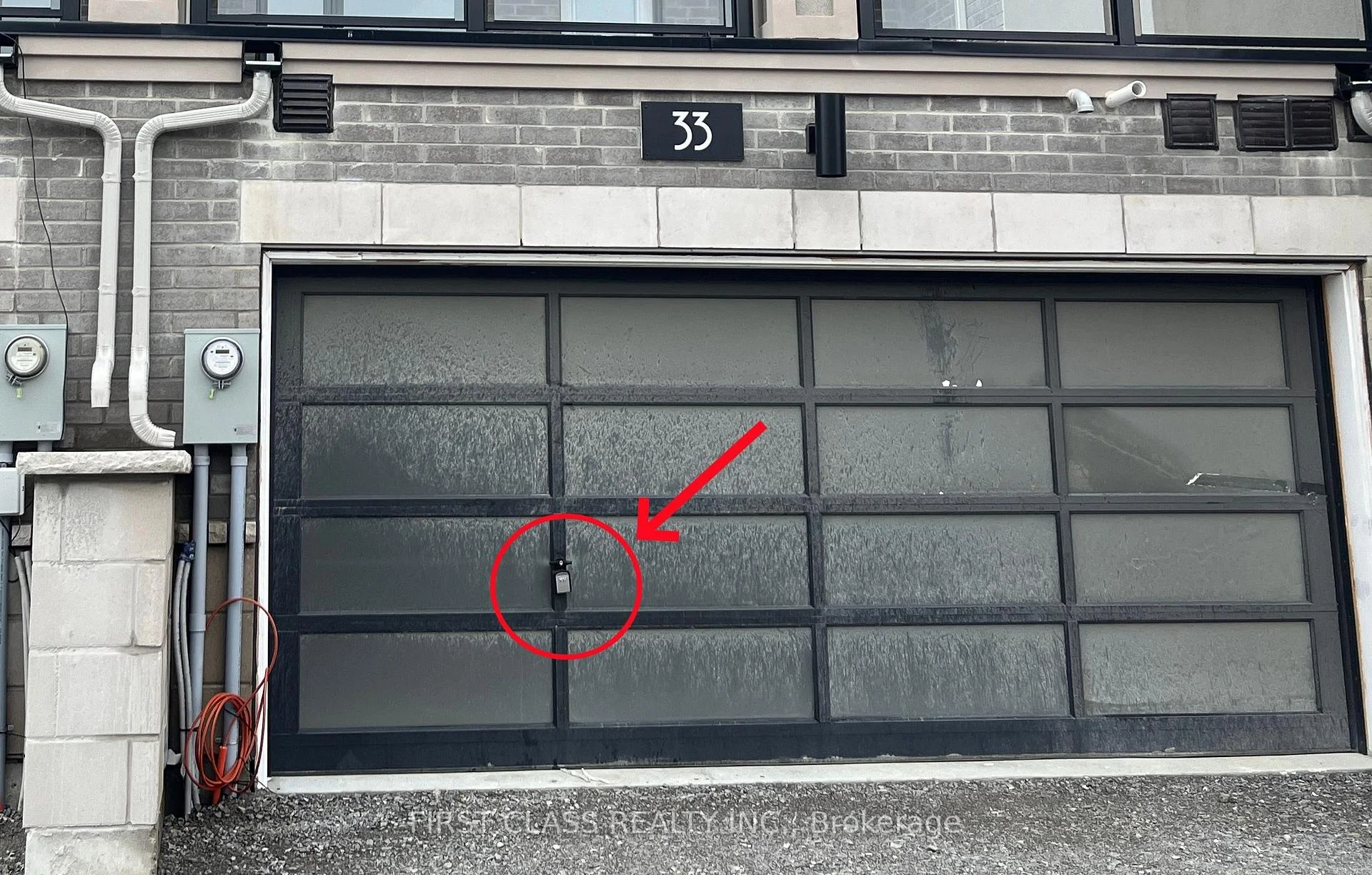 Photo 16 of 33 Mumbai Drive, Markham, Middlefield — HOMEH