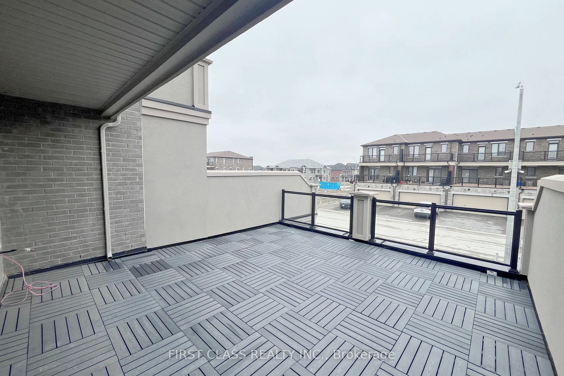 Photo 30 of 33 Mumbai Drive, Markham, Middlefield — HOMEH