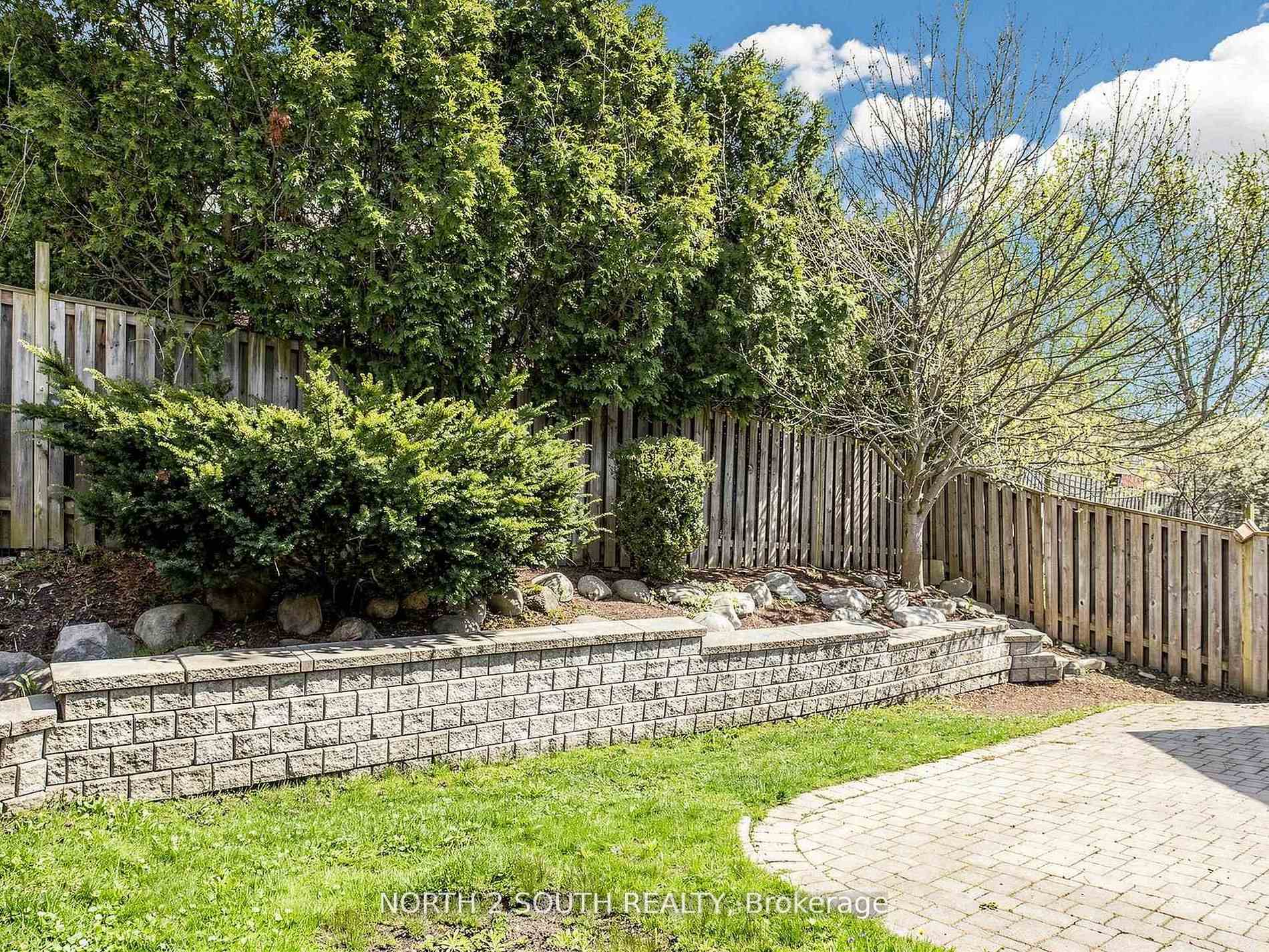 Photo 44 of 21 Black Ash Trail, Barrie, Ardagh — HOMEH