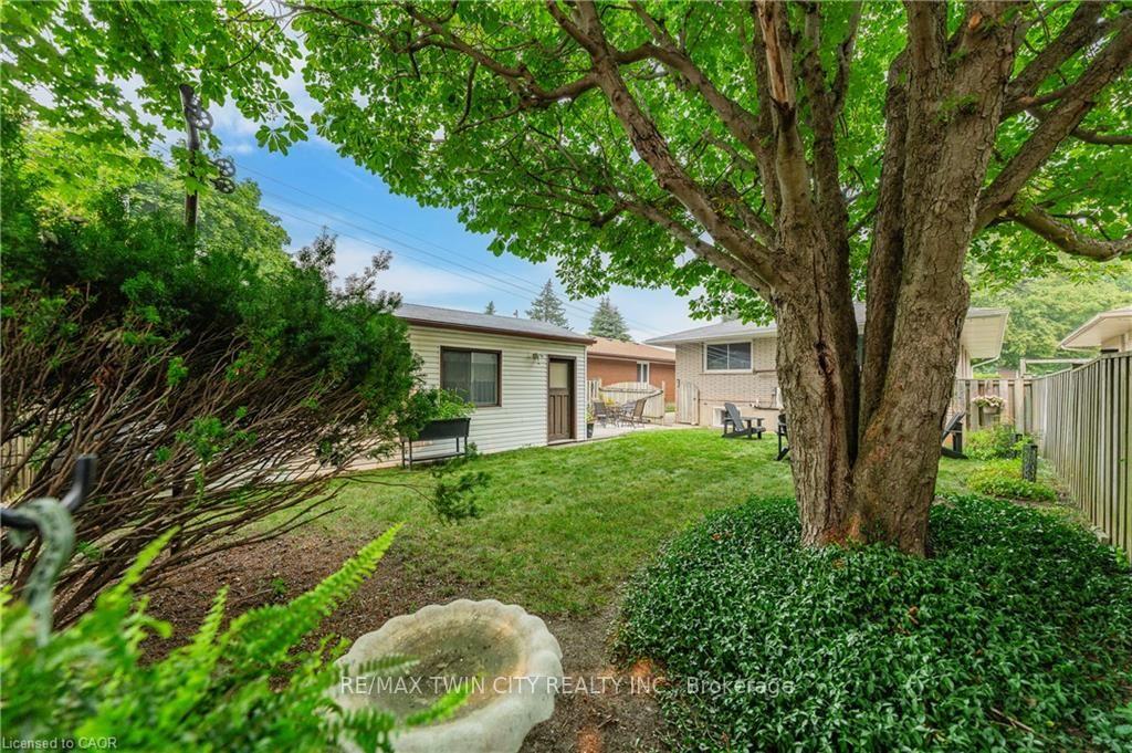 Photo 48 of 111 Kimberly Crescent, Cambridge — HOMEH