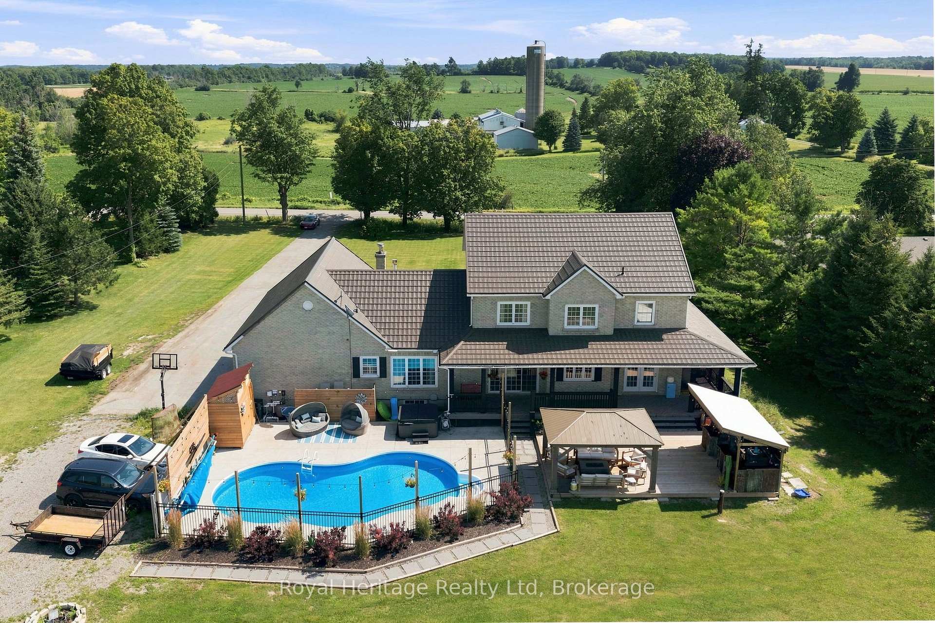 Photo 7 of 540 Fallis Line, Cavan Monaghan, Cavan Twp — HOMEH