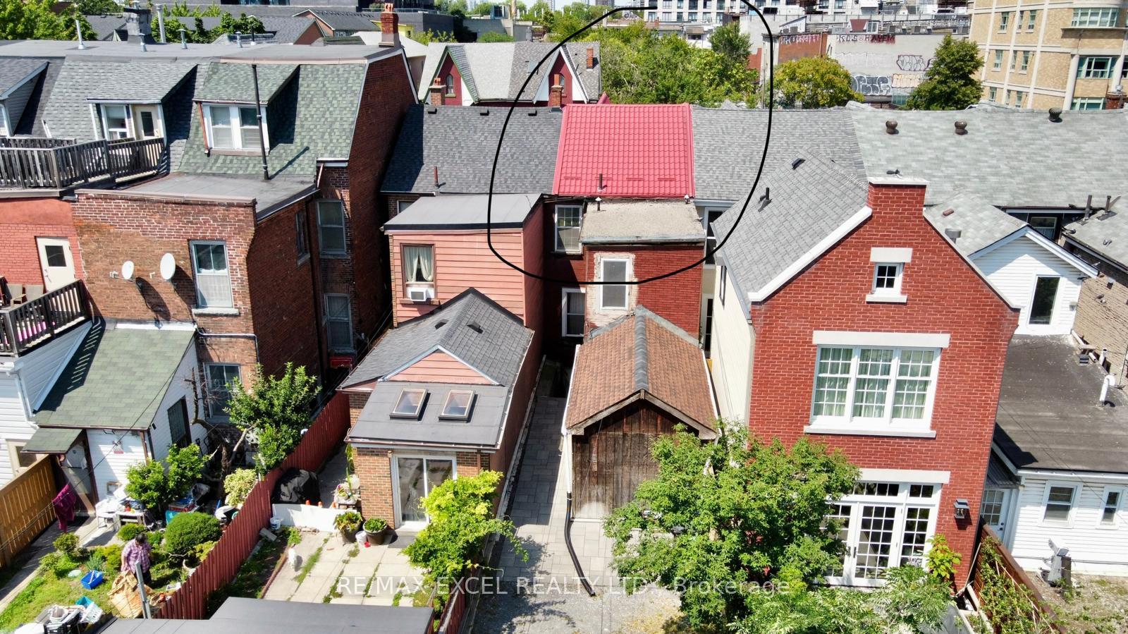 Photo 29 of 93 Olivewood Drive, Markham, Middlefield — HOMEH