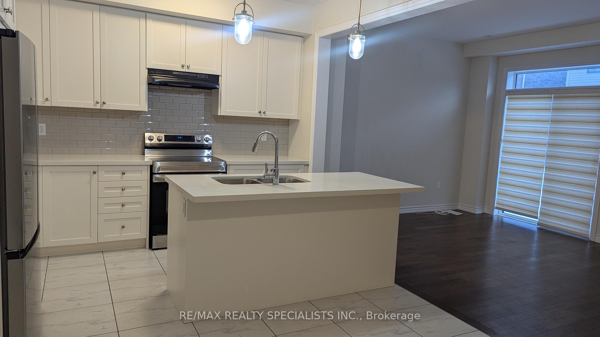 Photo 4 of 29 Gunn Avenue, Brantford, Empire — HOMEH