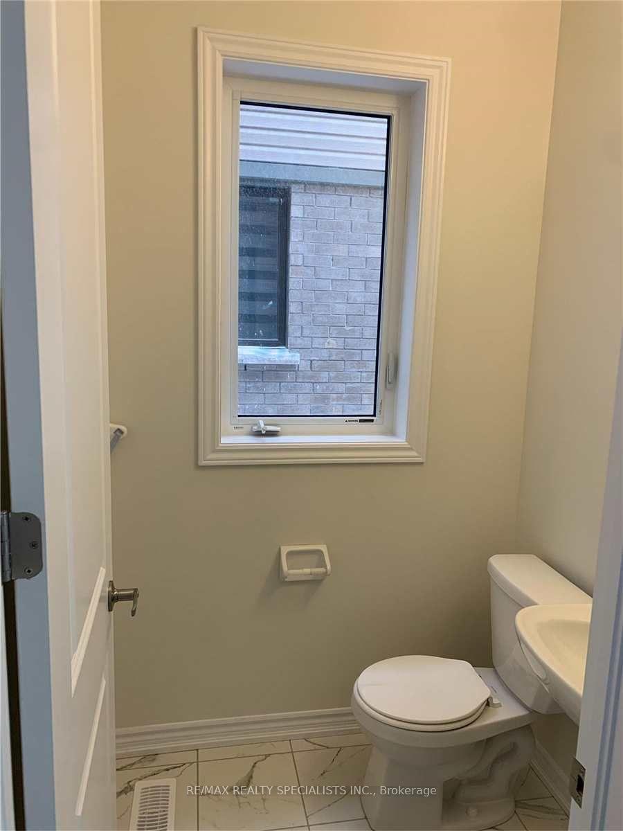 Photo 7 of 29 Gunn Avenue, Brantford, Empire — HOMEH