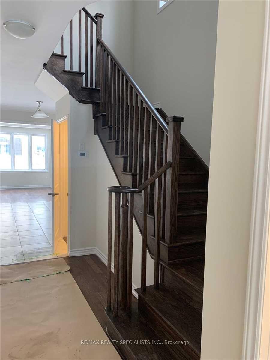 Photo 8 of 29 Gunn Avenue, Brantford, Empire — HOMEH