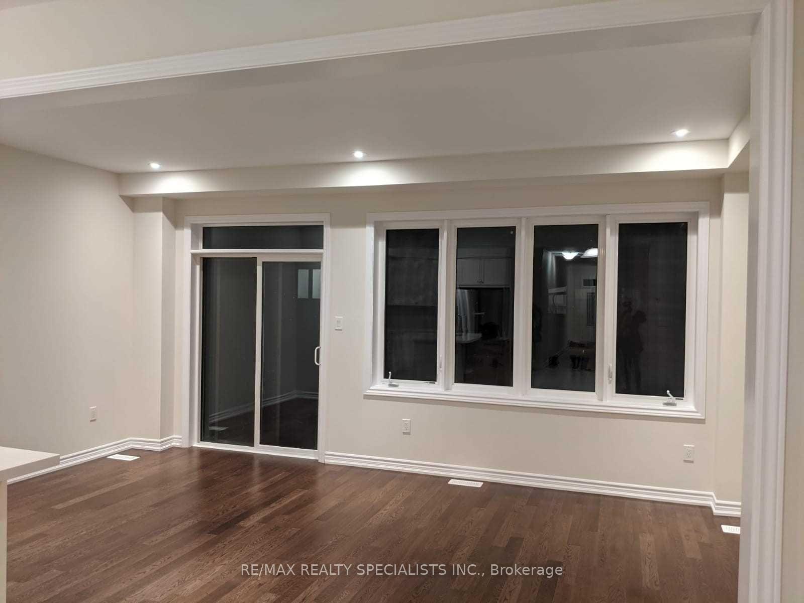 Photo 17 of 29 Gunn Avenue, Brantford, Empire — HOMEH
