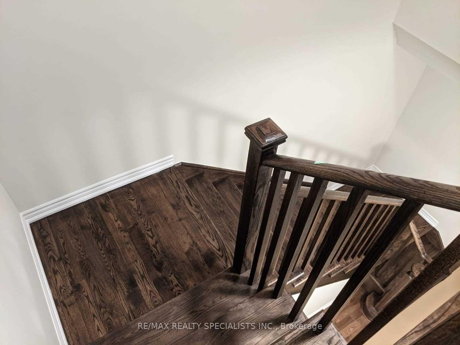 Photo 18 of 29 Gunn Avenue, Brantford, Empire — HOMEH