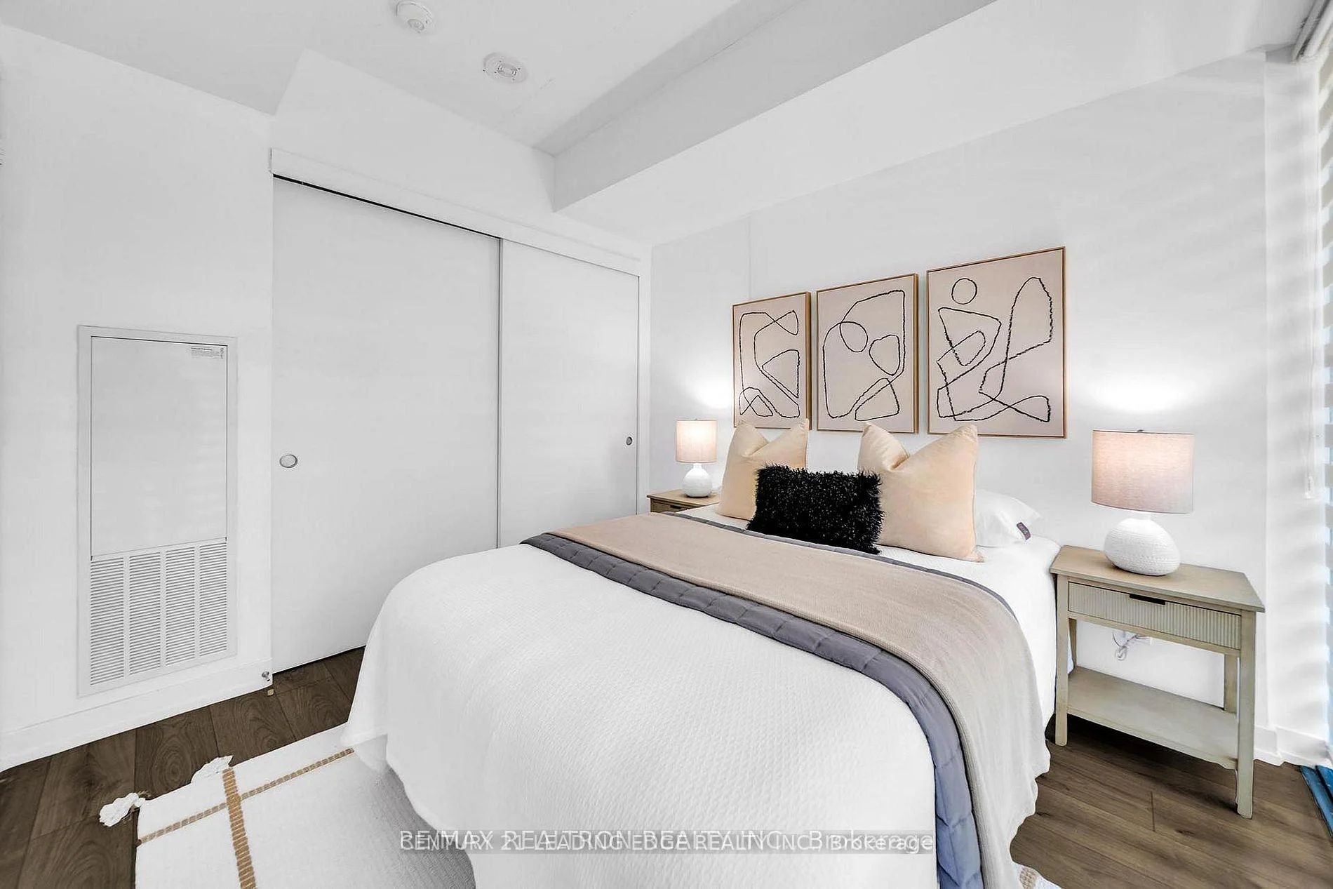 Photo 18 of Unit 603, 161 Roehampton Avenue, Toronto, Mount Pleasant West — HOMEH