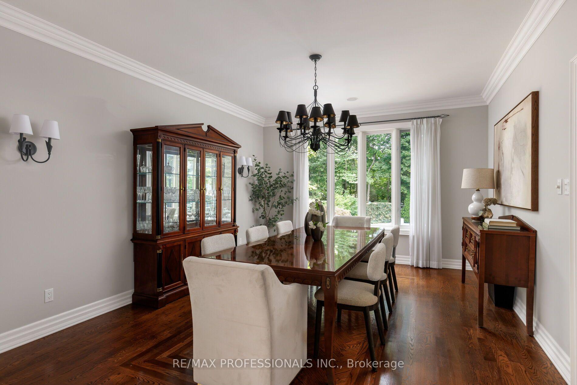 Photo 11 of 83 Wimbleton Road, Etobicoke, Edenbridge-Humber Valley — HOMEH