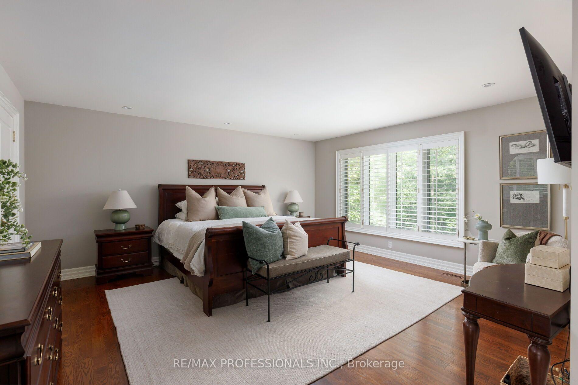 Photo 27 of 83 Wimbleton Road, Etobicoke, Edenbridge-Humber Valley — HOMEH