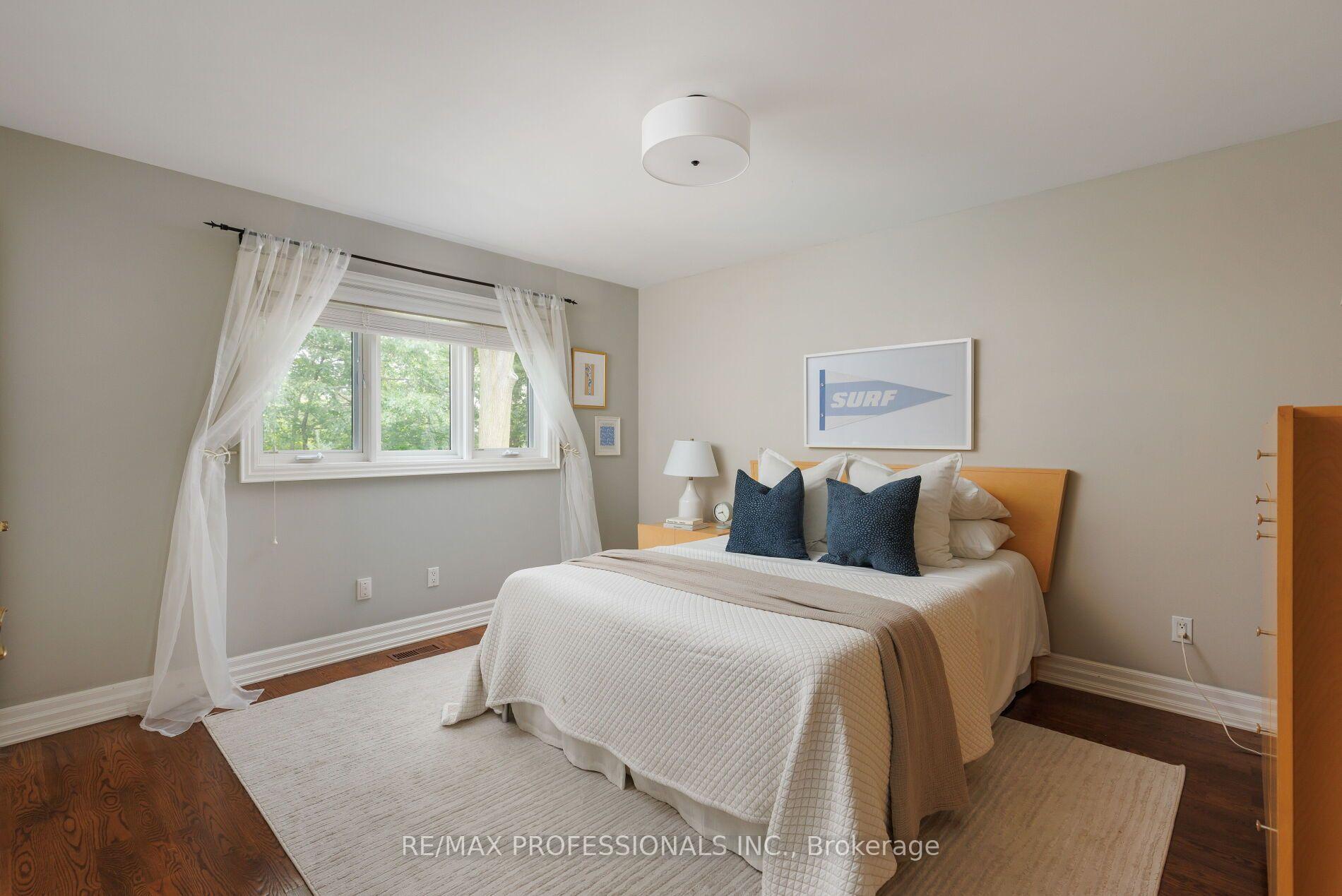 Photo 39 of 83 Wimbleton Road, Etobicoke, Edenbridge-Humber Valley — HOMEH