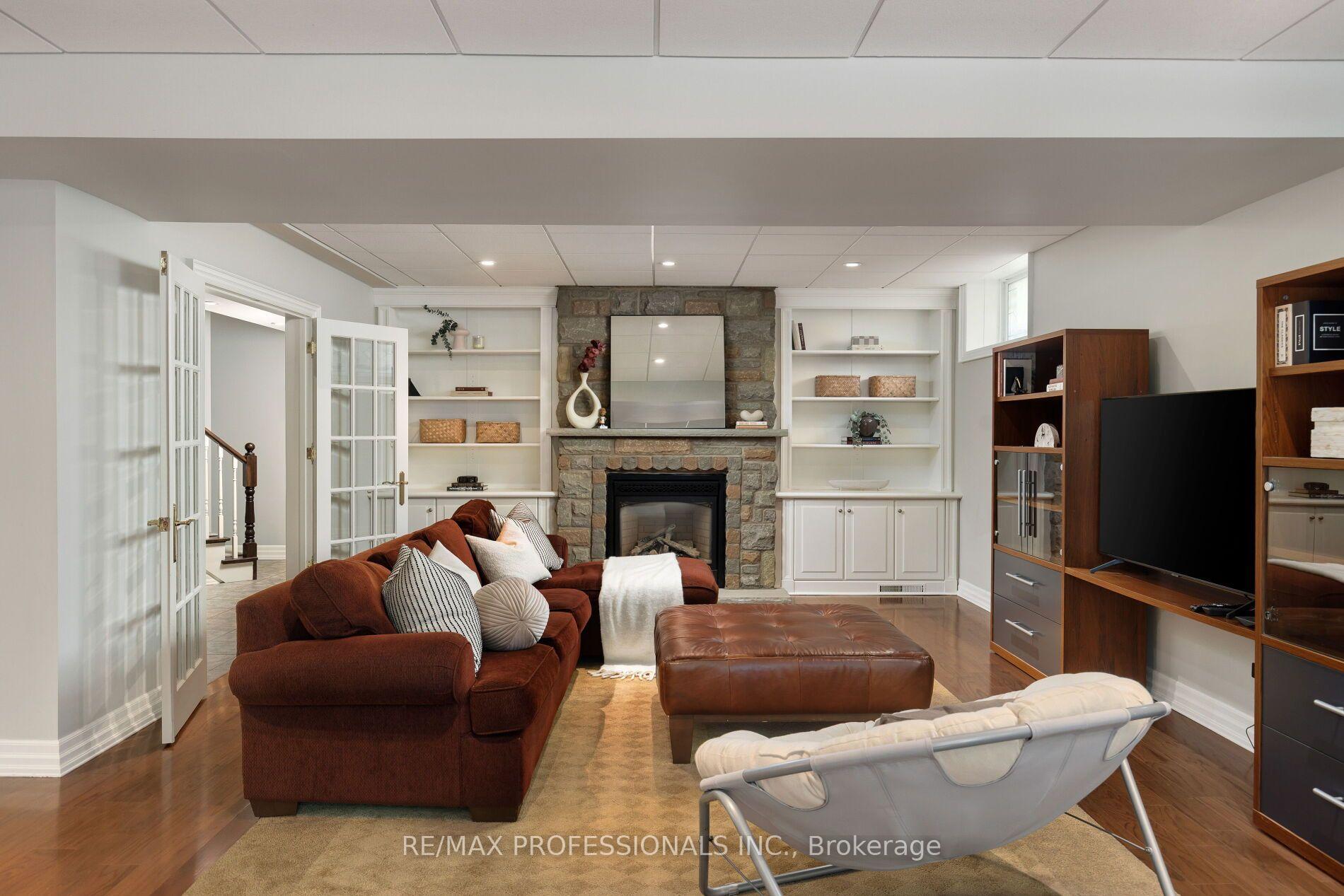 Photo 41 of 83 Wimbleton Road, Etobicoke, Edenbridge-Humber Valley — HOMEH