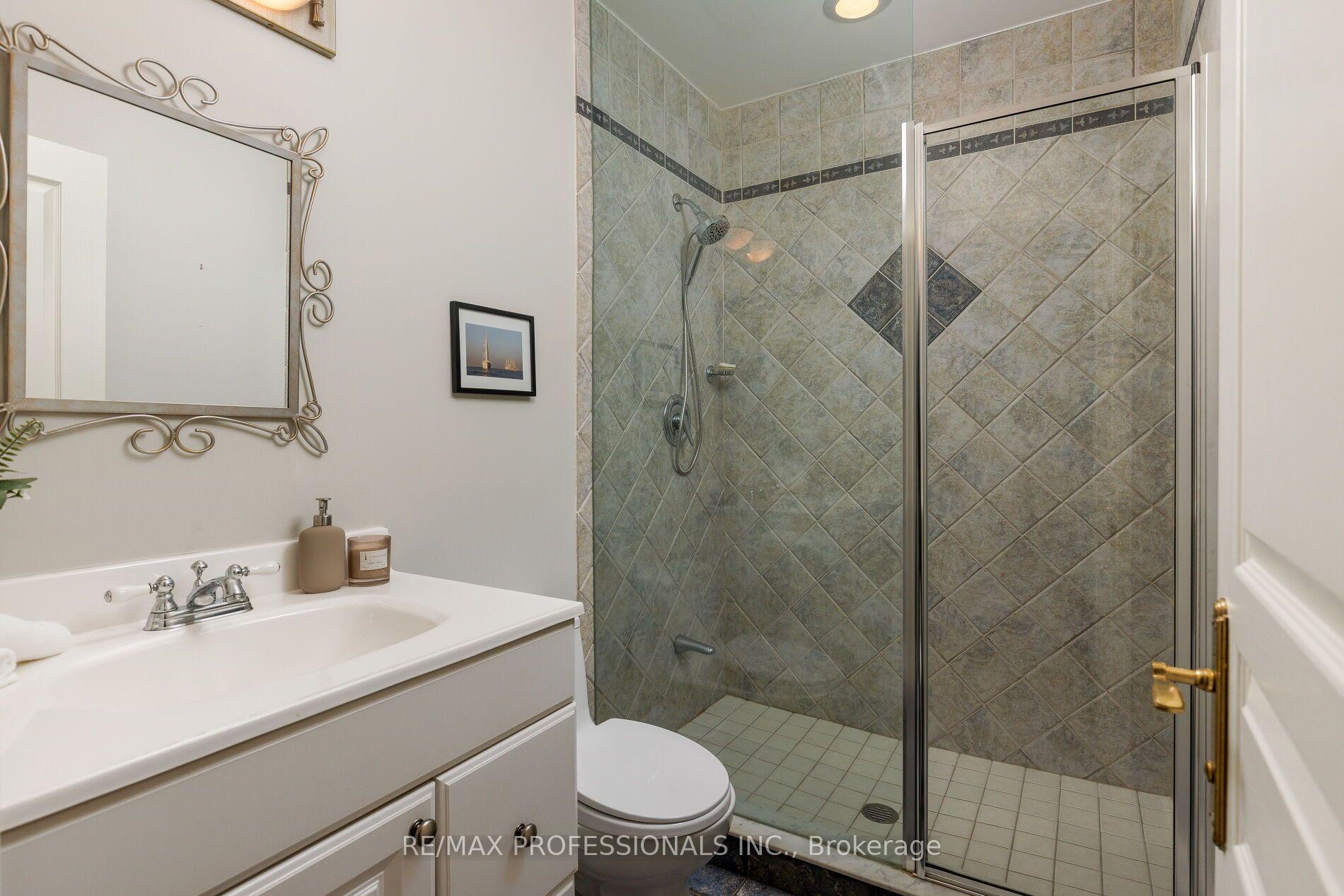 Photo 50 of 83 Wimbleton Road, Etobicoke, Edenbridge-Humber Valley — HOMEH