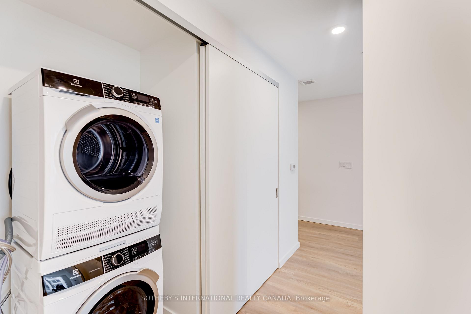 Photo 13 of Unit 429, 689 The Queensway, Etobicoke, Stonegate-Queensway — HOMEH