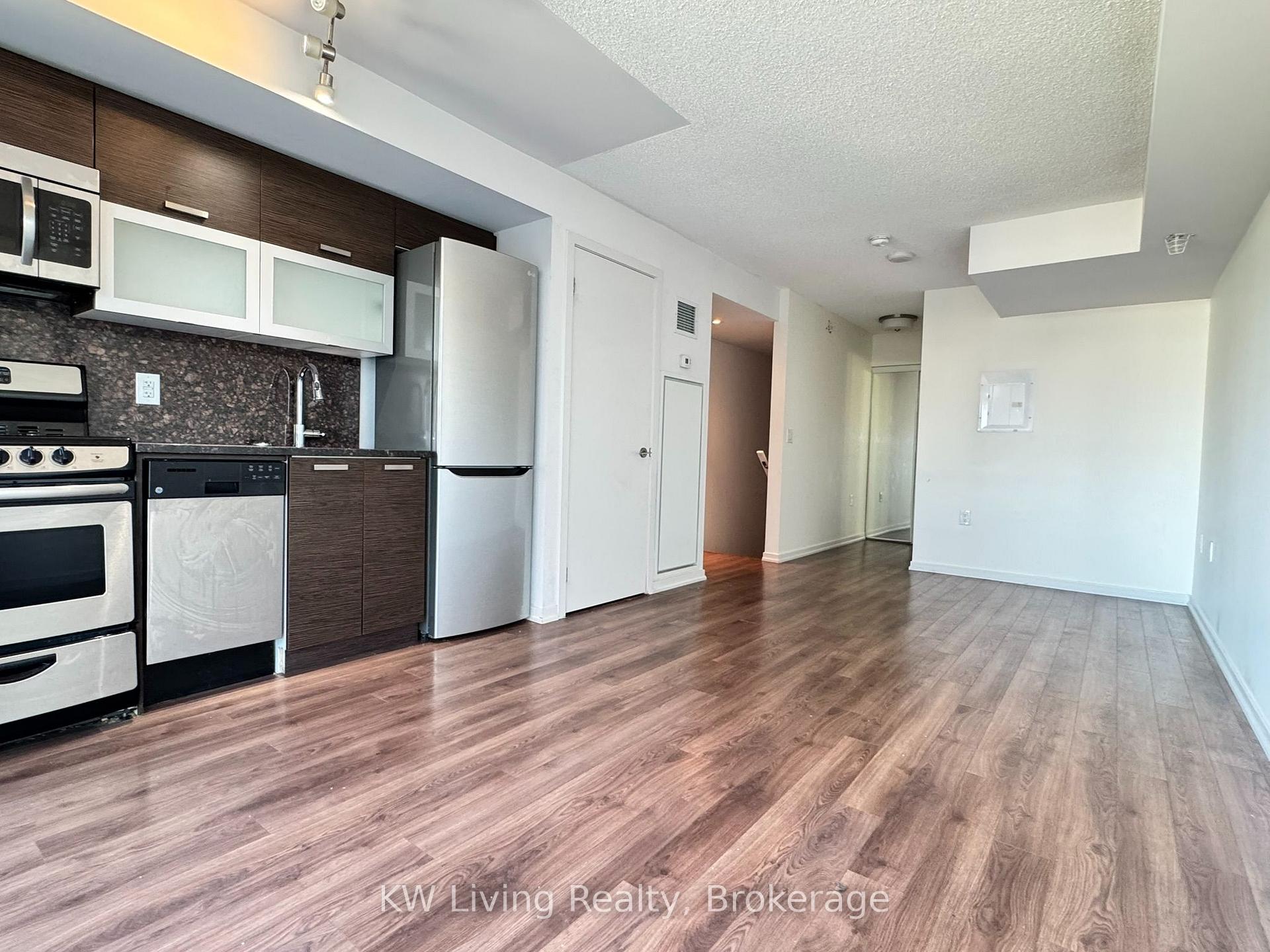 Photo 10 of Unit 1011E, 36 Lisgar Street, Toronto, Little Portugal — HOMEH