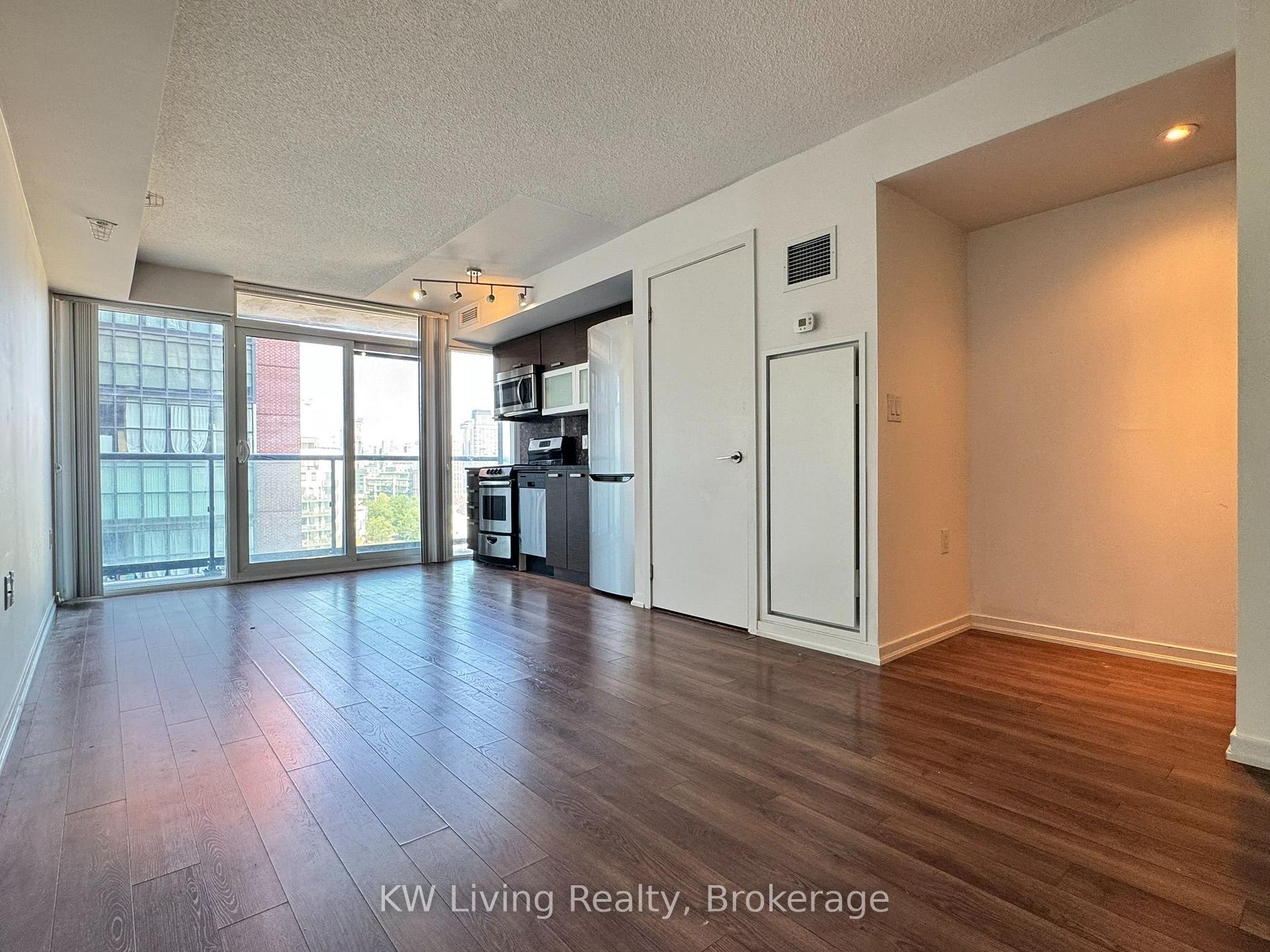 Photo 12 of Unit 1011E, 36 Lisgar Street, Toronto, Little Portugal — HOMEH