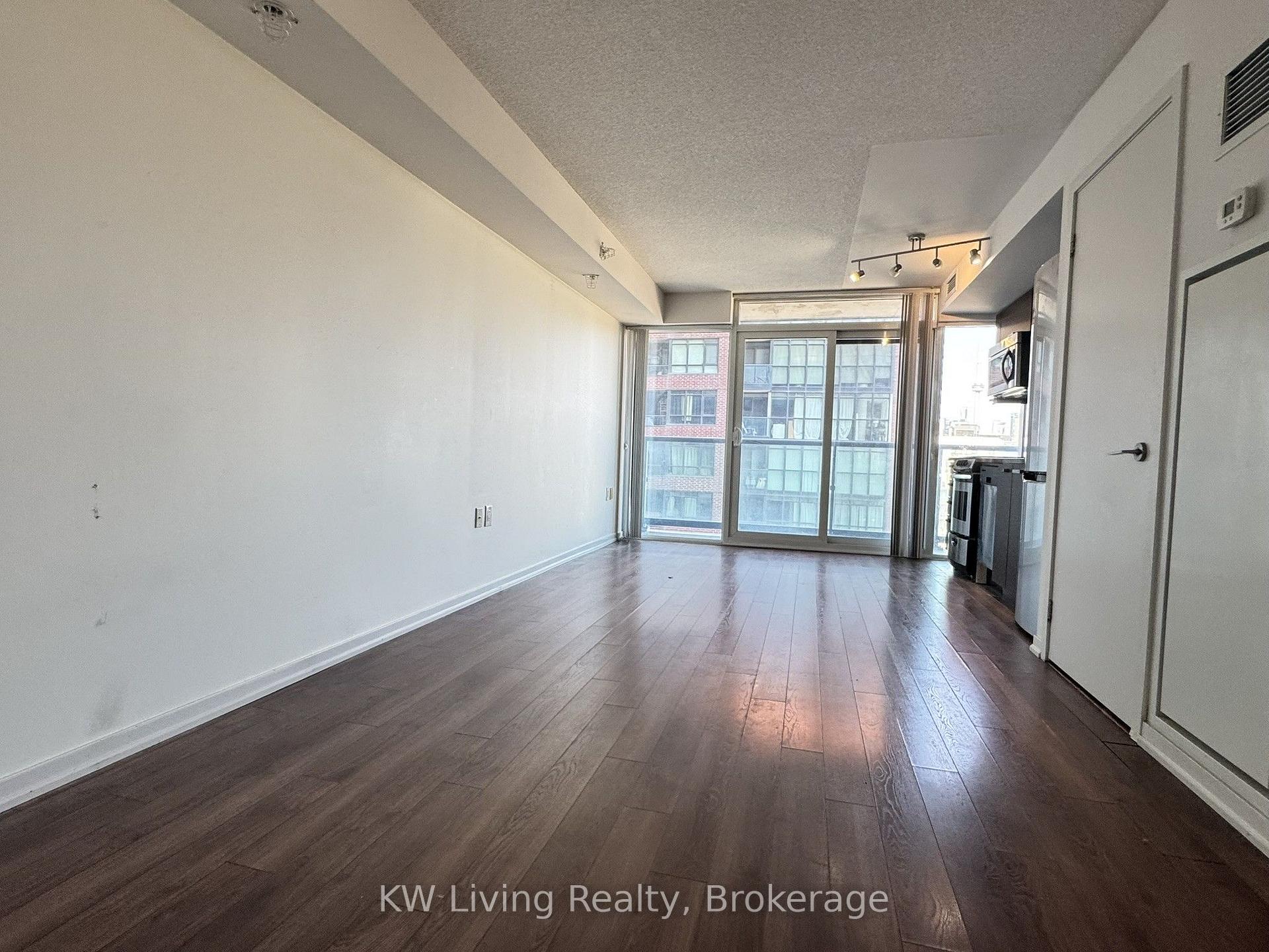 Photo 13 of Unit 1011E, 36 Lisgar Street, Toronto, Little Portugal — HOMEH
