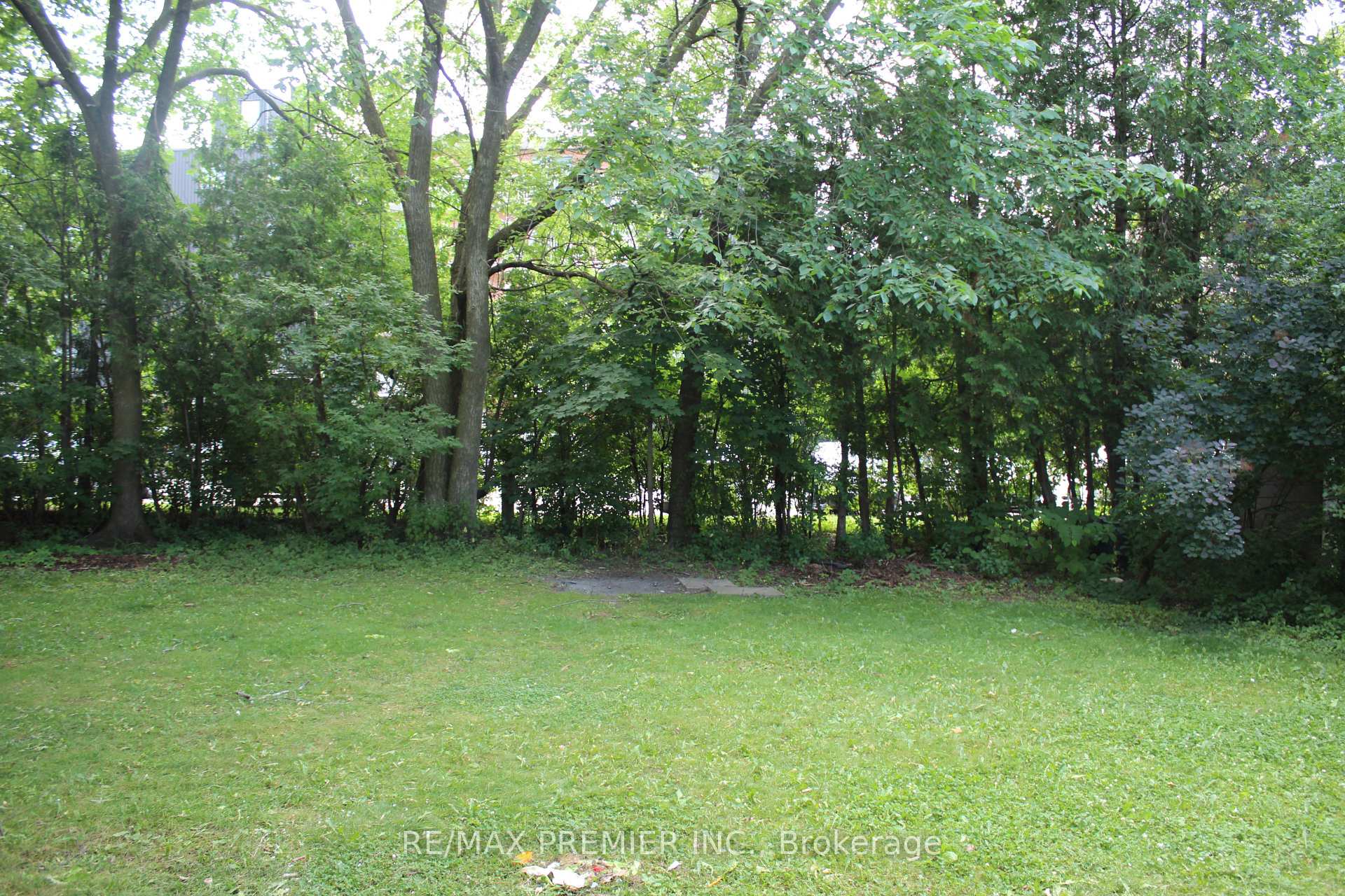 Photo 25 of Unit Main FL, 8 Marlborough Road, Guelph, General Hospital — HOMEH