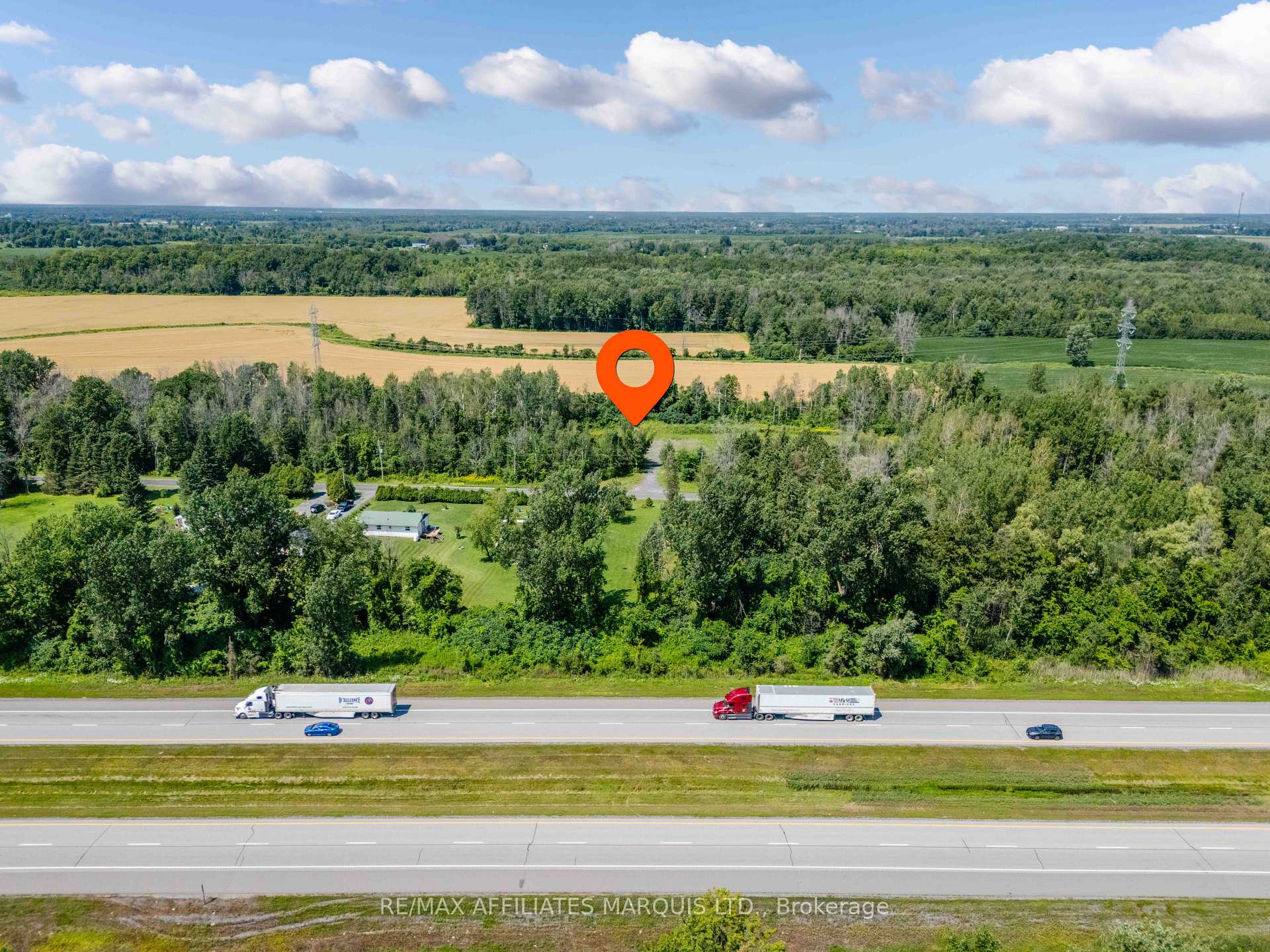 Photo 9 of 19519 Lapierre Road, South Glengarry, South Glengarry (Charlottenburgh) Twp — HOMEH