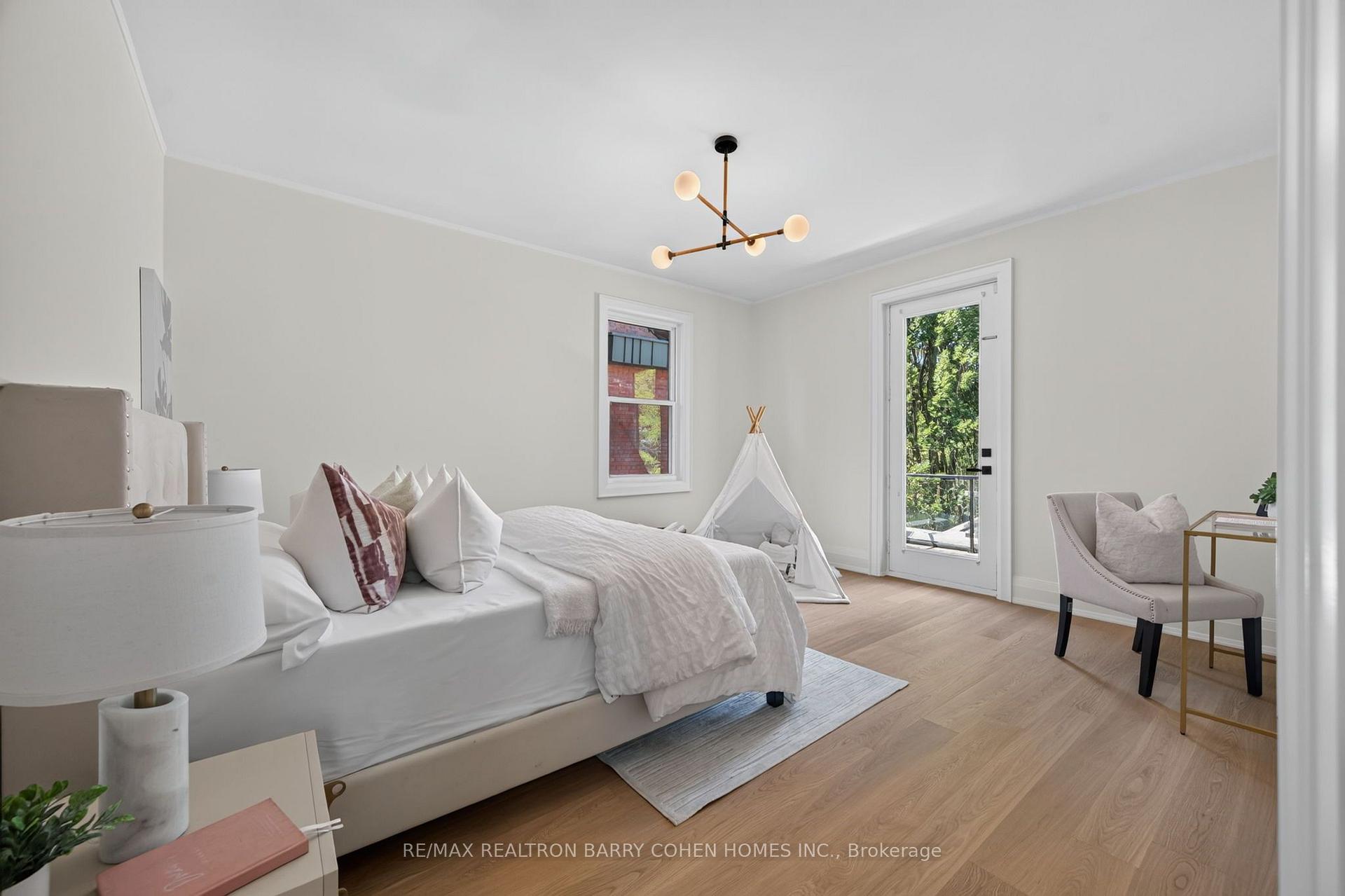 Photo 27 of 23 South Drive, Toronto, Rosedale-Moore Park — HOMEH