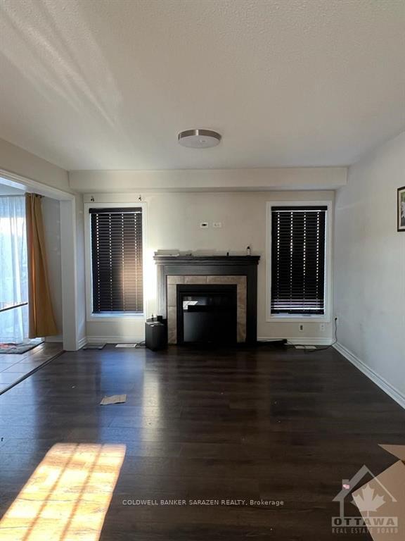 Photo 3 of 108 Buffalo Grass Street, Ottawa, Barrhaven - Half Moon Bay — HOMEH