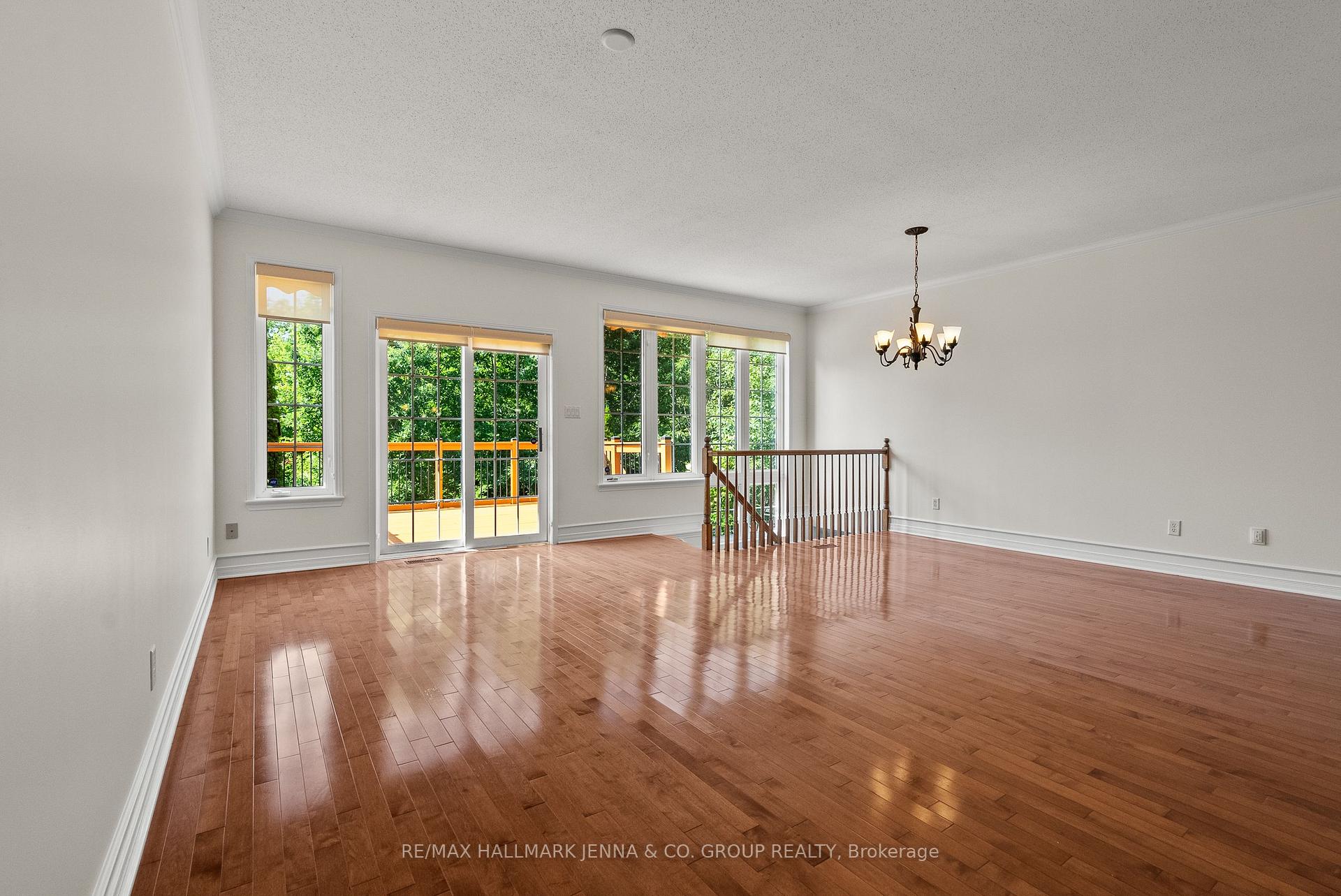 Photo 14 of 110 Heathercrest Private, Ottawa, Barrhaven - Stonebridge — HOMEH