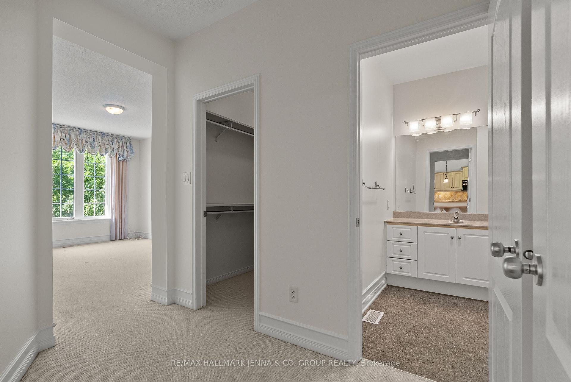 Photo 15 of 110 Heathercrest Private, Ottawa, Barrhaven - Stonebridge — HOMEH