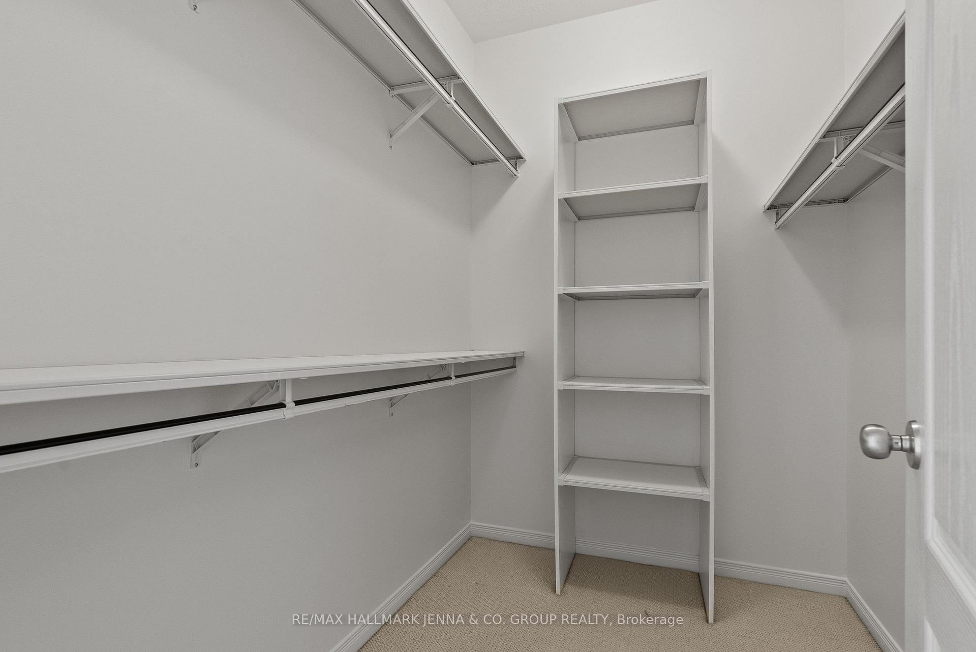 Photo 18 of 110 Heathercrest Private, Ottawa, Barrhaven - Stonebridge — HOMEH