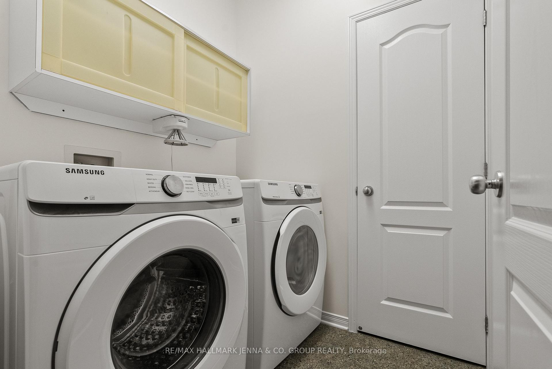 Photo 19 of 110 Heathercrest Private, Ottawa, Barrhaven - Stonebridge — HOMEH