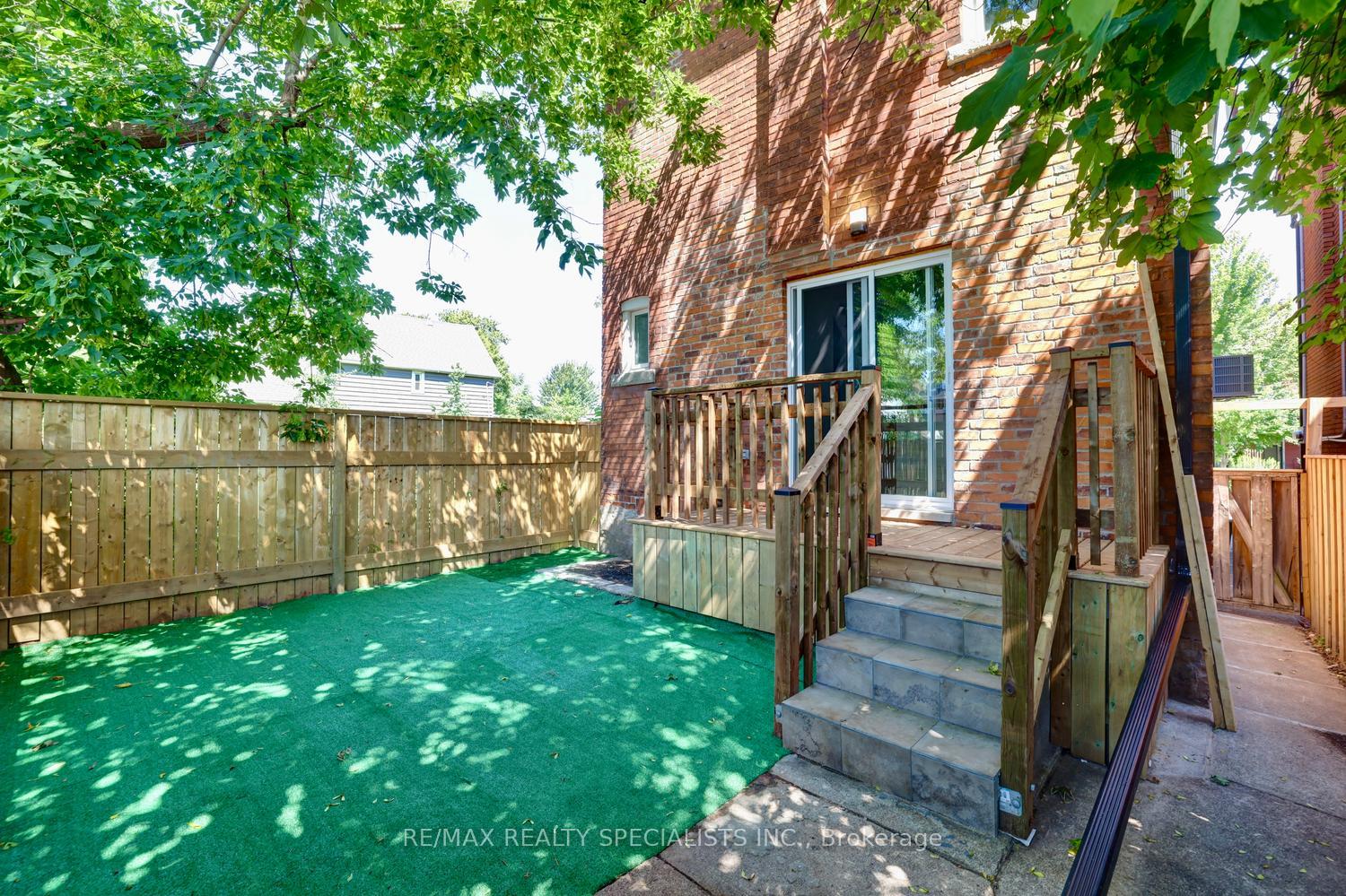 Photo 28 of 40 Century Street, Hamilton, Landsdale — HOMEH