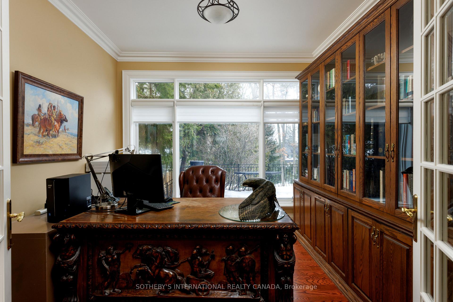 Photo 31 of 23 Edenbrook Hill, Etobicoke, Edenbridge-Humber Valley — HOMEH