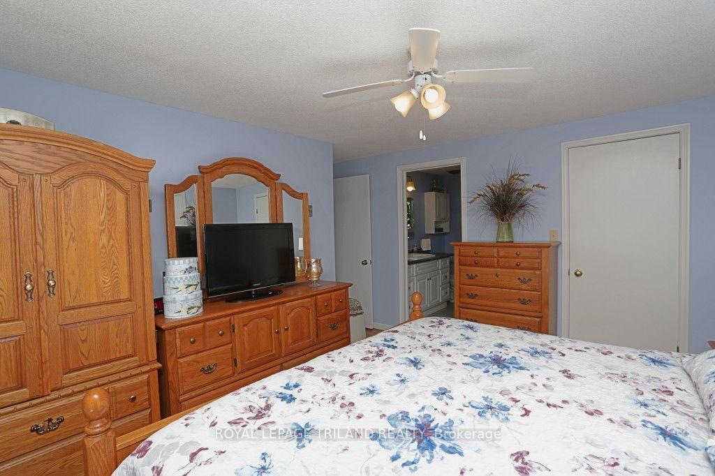 Photo 25 of 348 Shannon Boulevard, South Huron, Stephen — HOMEH