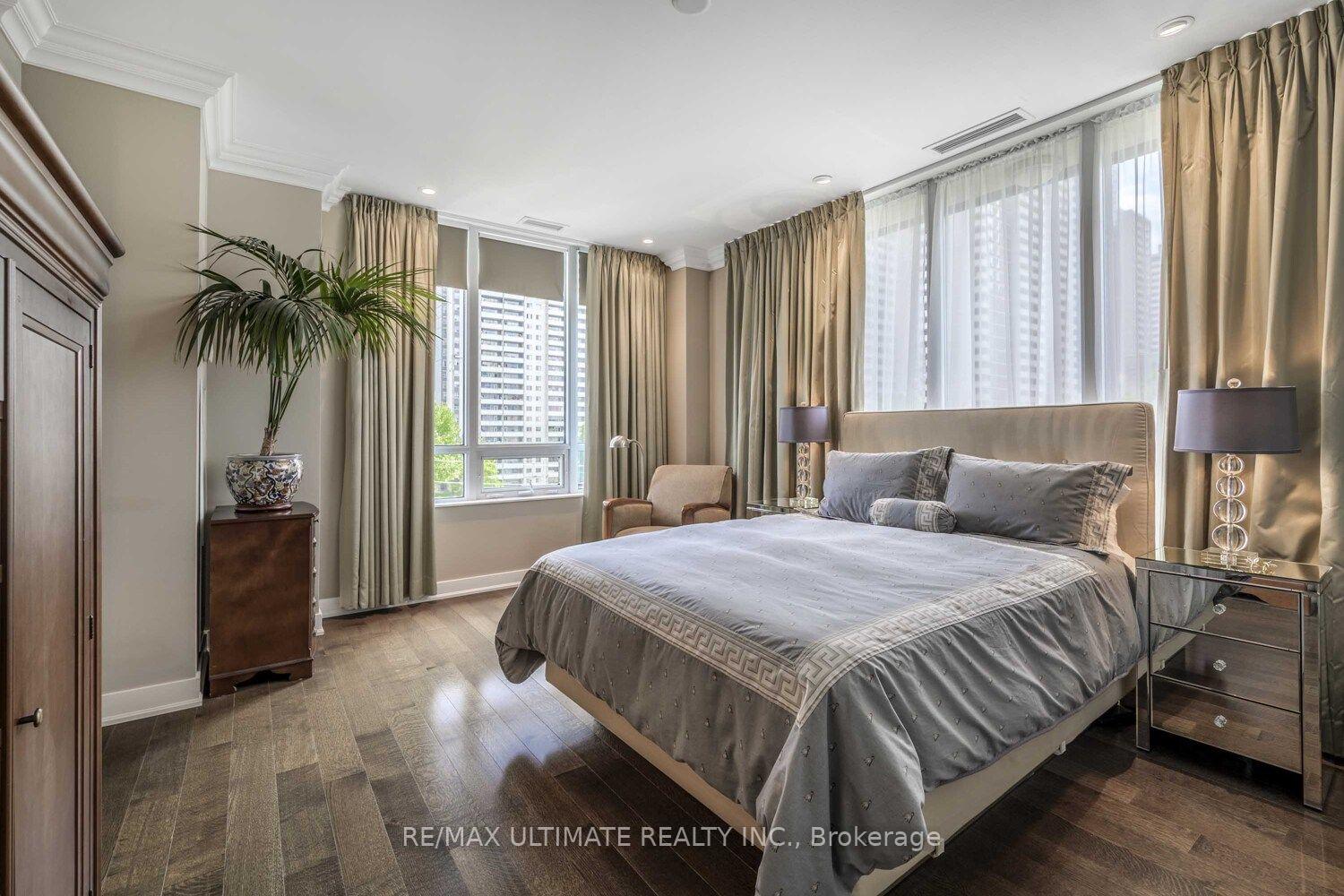 Photo 20 of Unit 404, 28 Linden Street, Toronto, North St. James Town — HOMEH