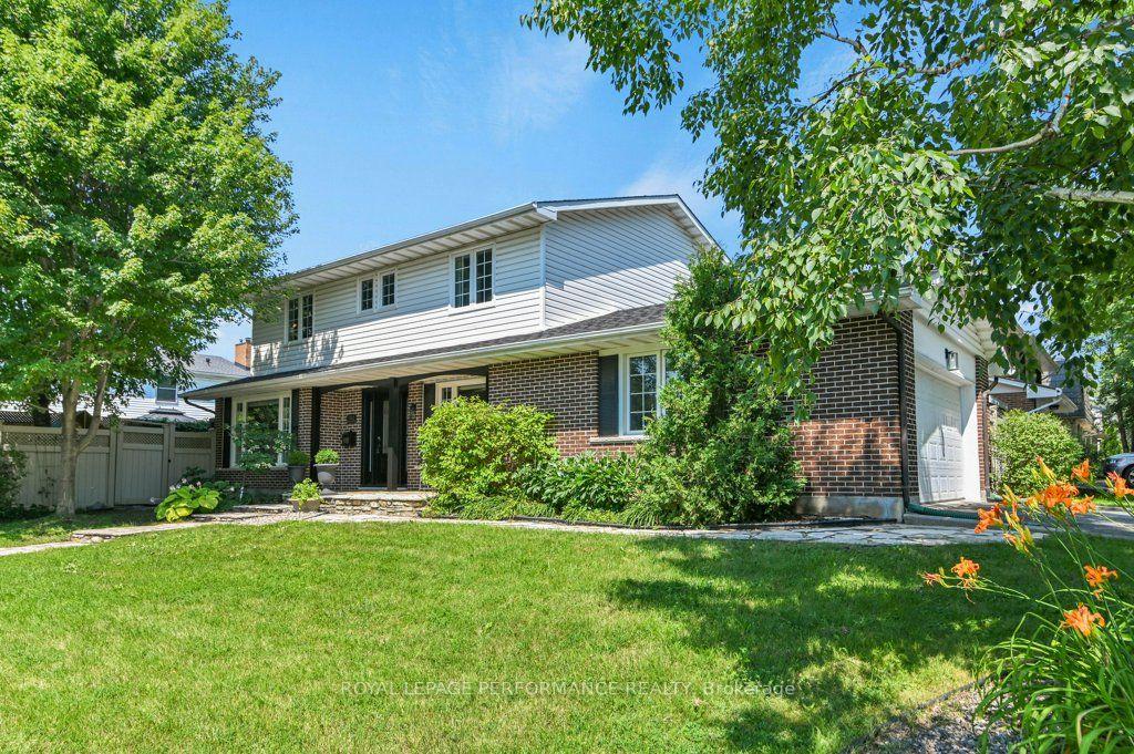Photo 3 of 2401 Wyndale Crescent, Ottawa, Guildwood Estates - Urbandale Acres — HOMEH