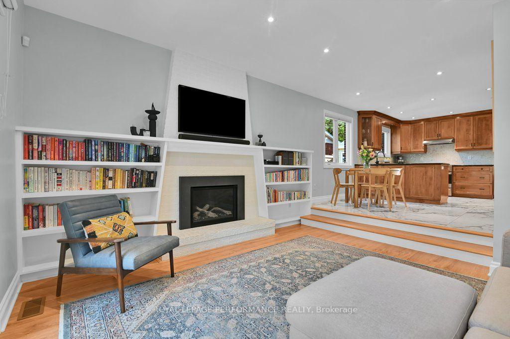 Photo 19 of 2401 Wyndale Crescent, Ottawa, Guildwood Estates - Urbandale Acres — HOMEH